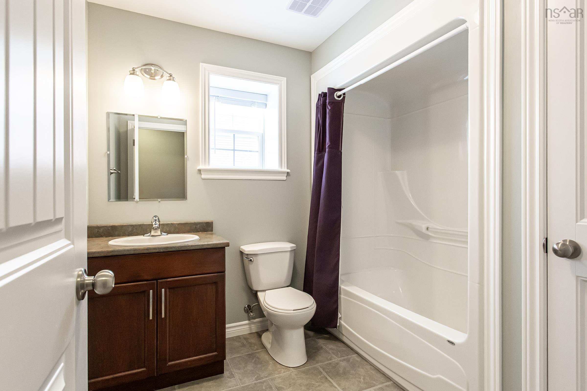 $660,000.00: 48 Acadia Drive, Kentville