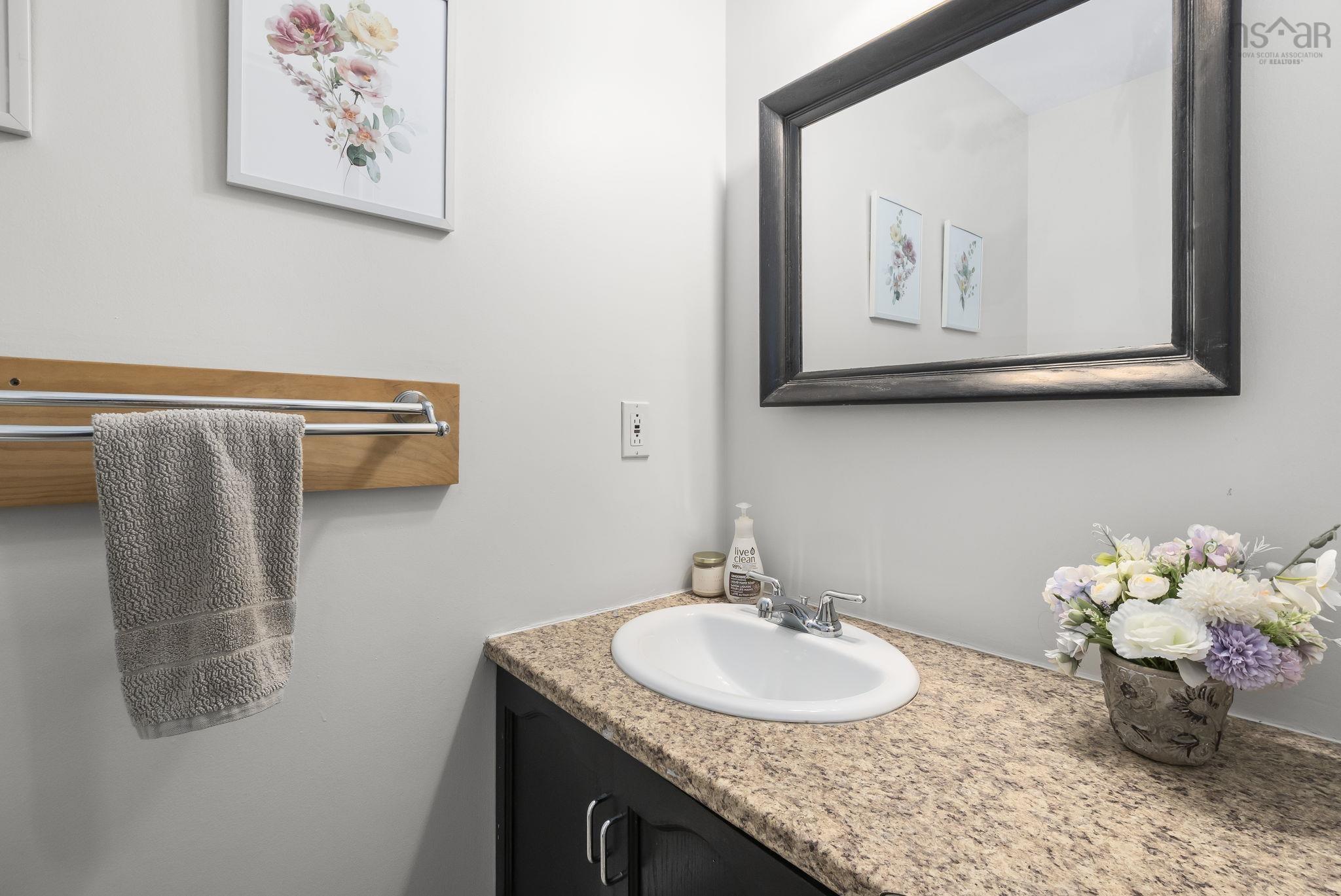 25 Ralph Edward Court, Dartmouth, NS (MLS 202604087)