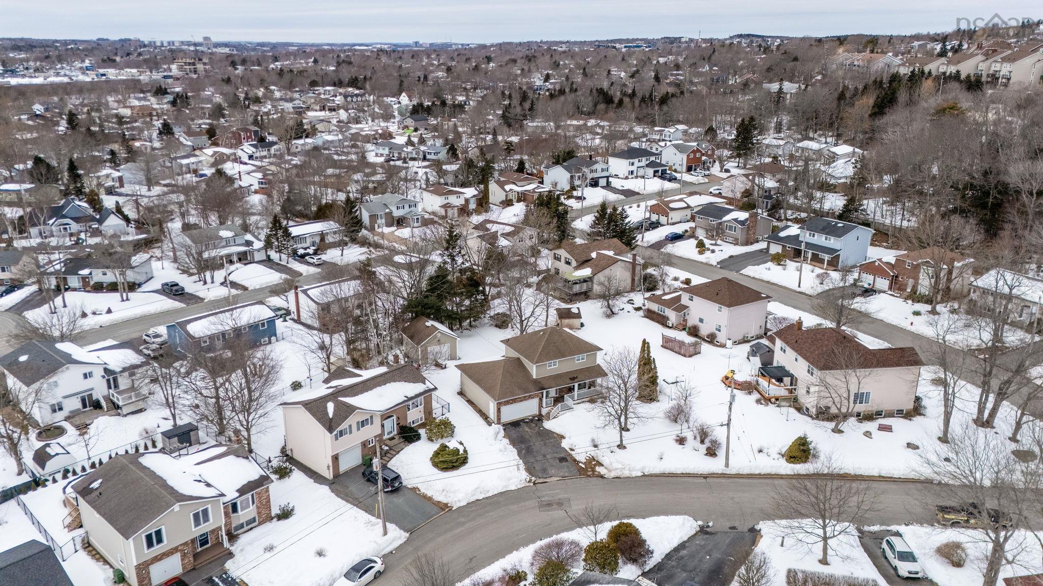 25 Ralph Edward Court, Dartmouth, NS (MLS 202604087)