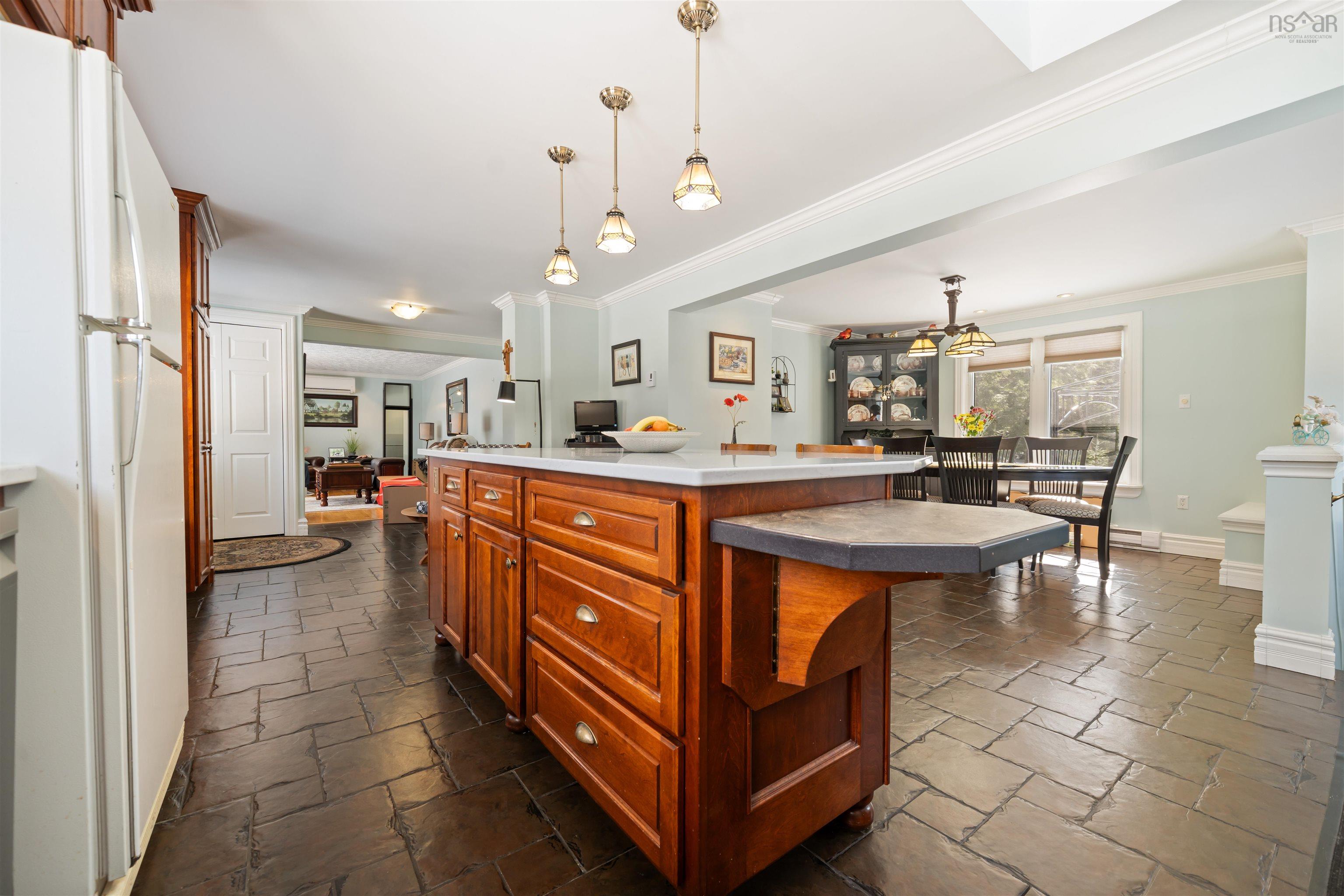 $389,900.00: 9393 Sherbrooke Road, Greenwood