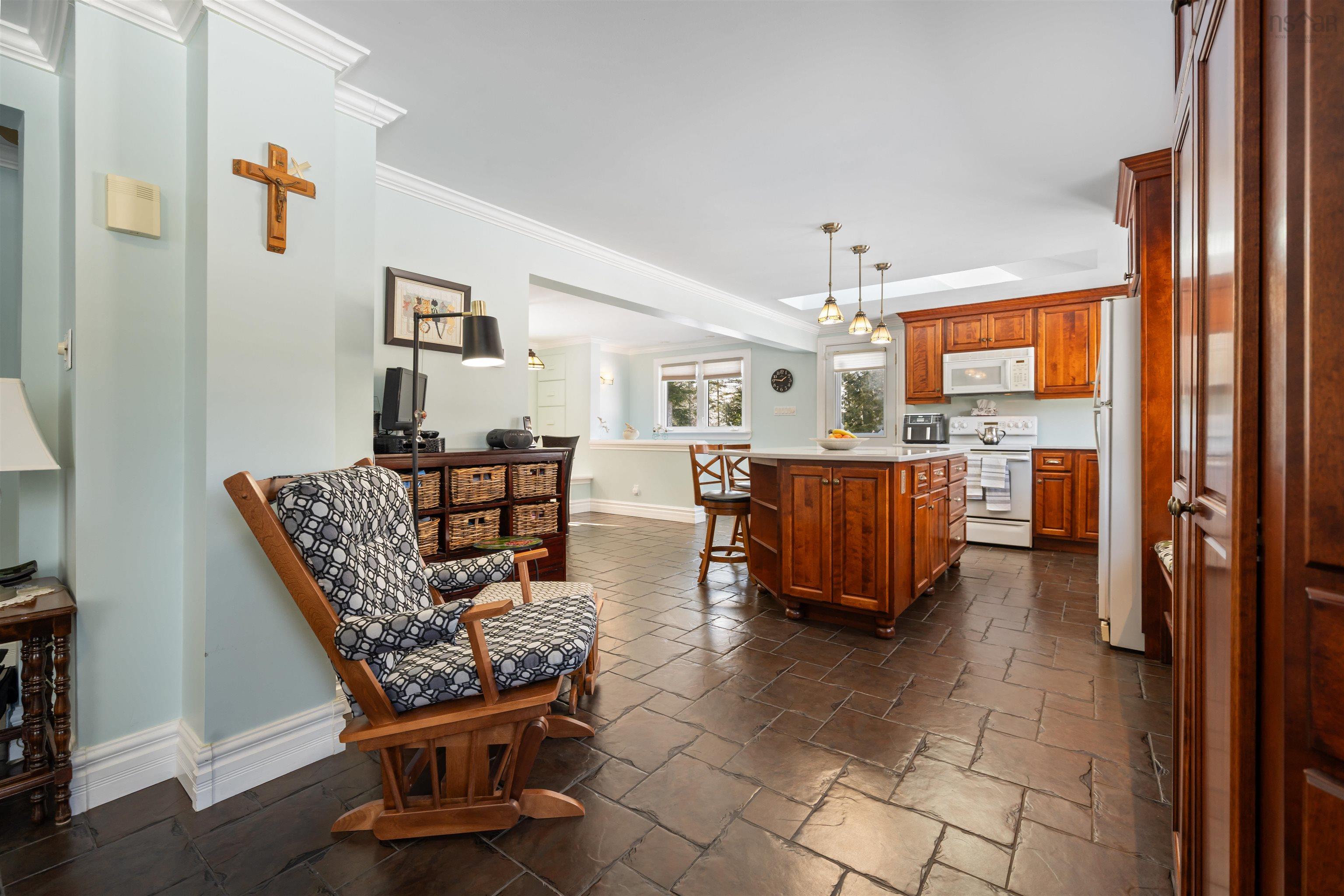 $389,900.00: 9393 Sherbrooke Road, Greenwood