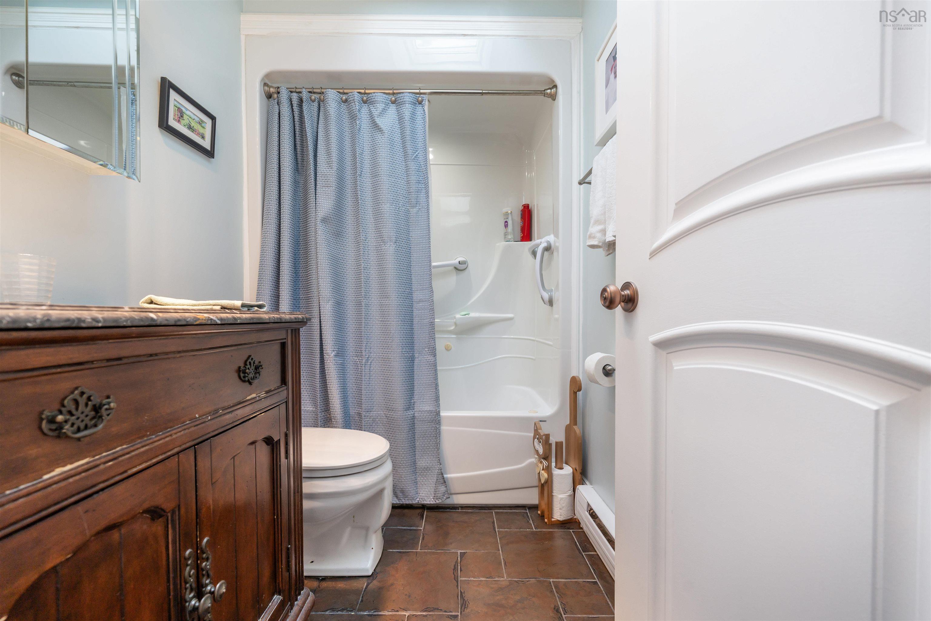 $389,900.00: 9393 Sherbrooke Road, Greenwood