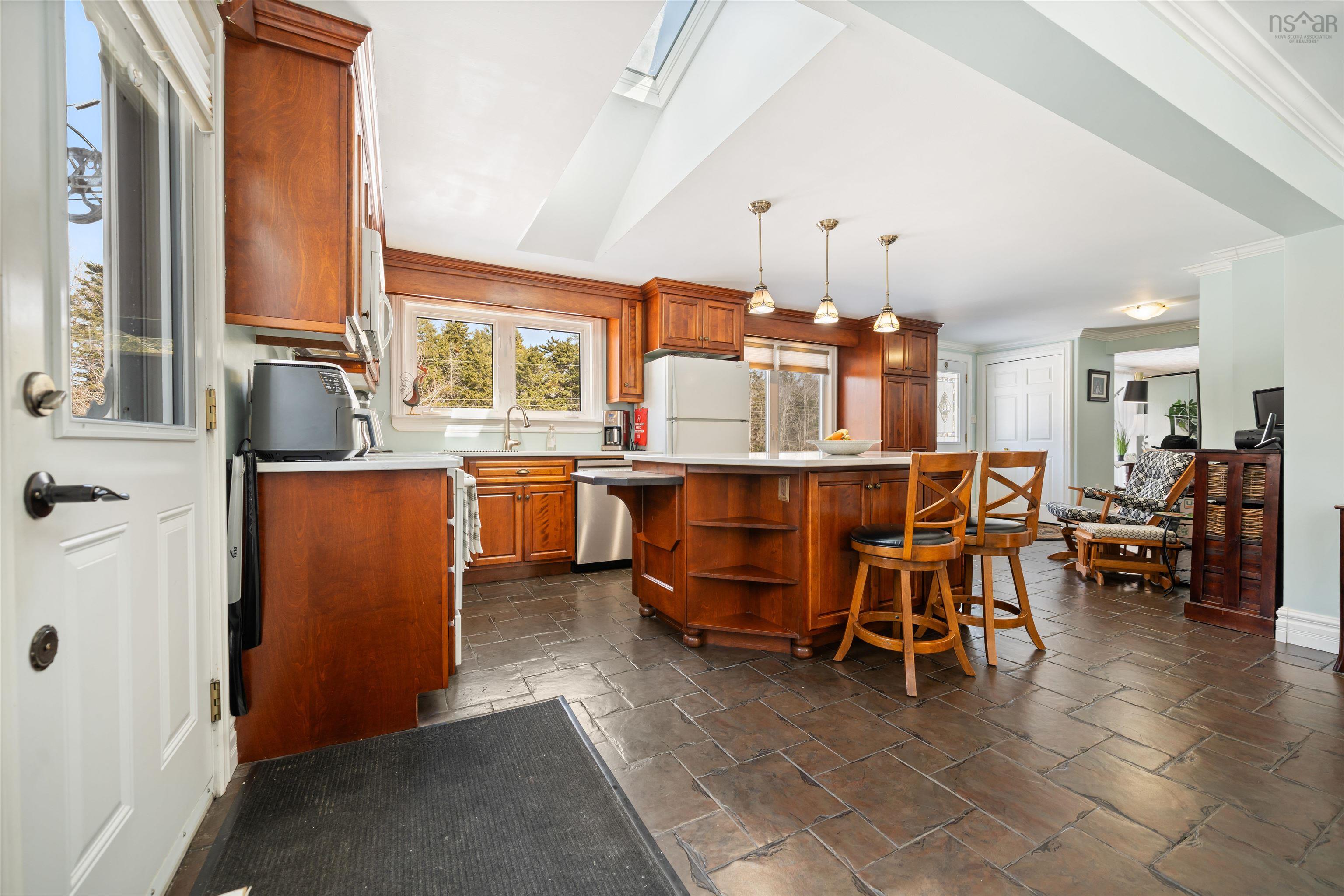 $389,900.00: 9393 Sherbrooke Road, Greenwood