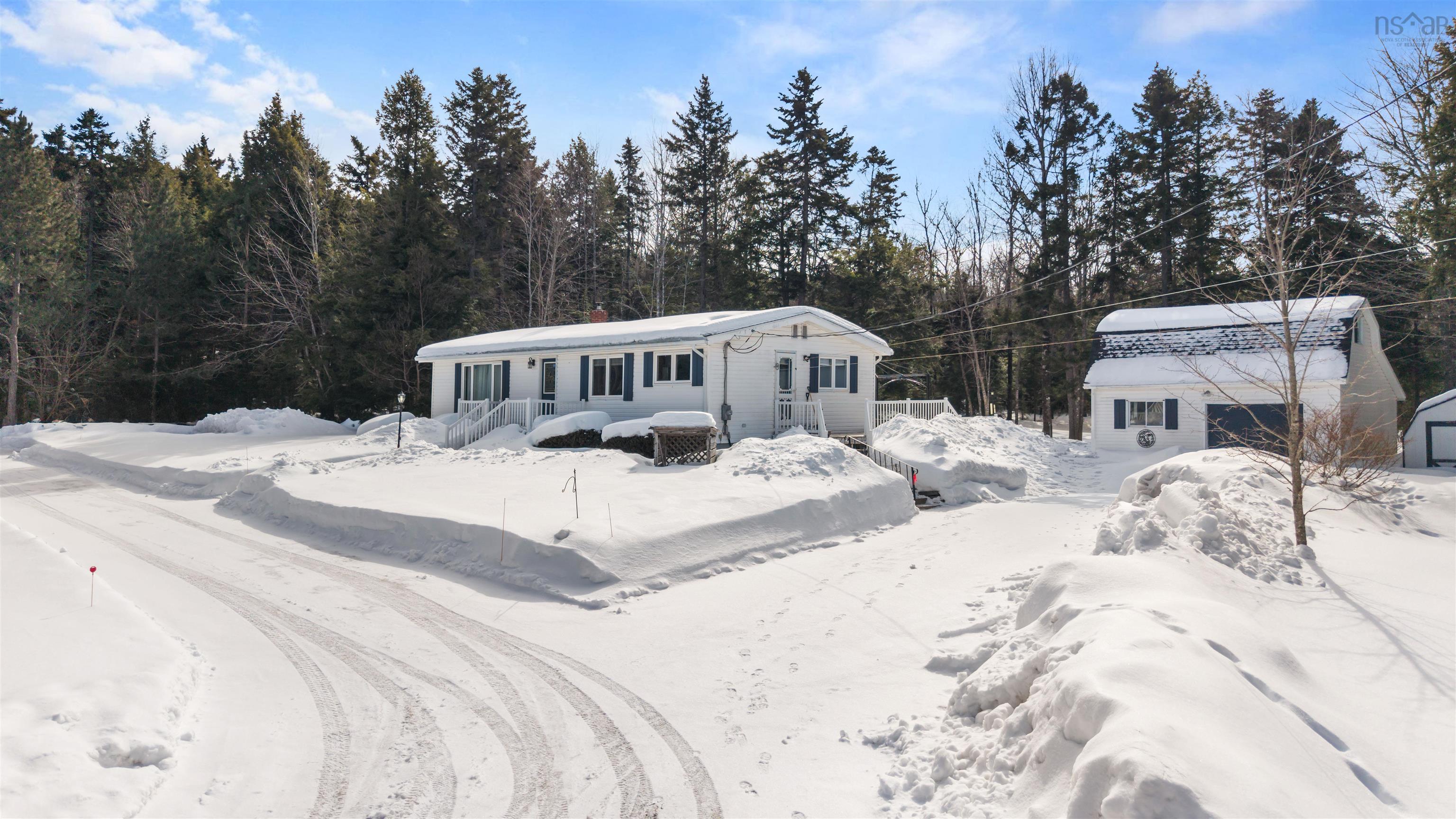 $389,900.00: 9393 Sherbrooke Road, Greenwood