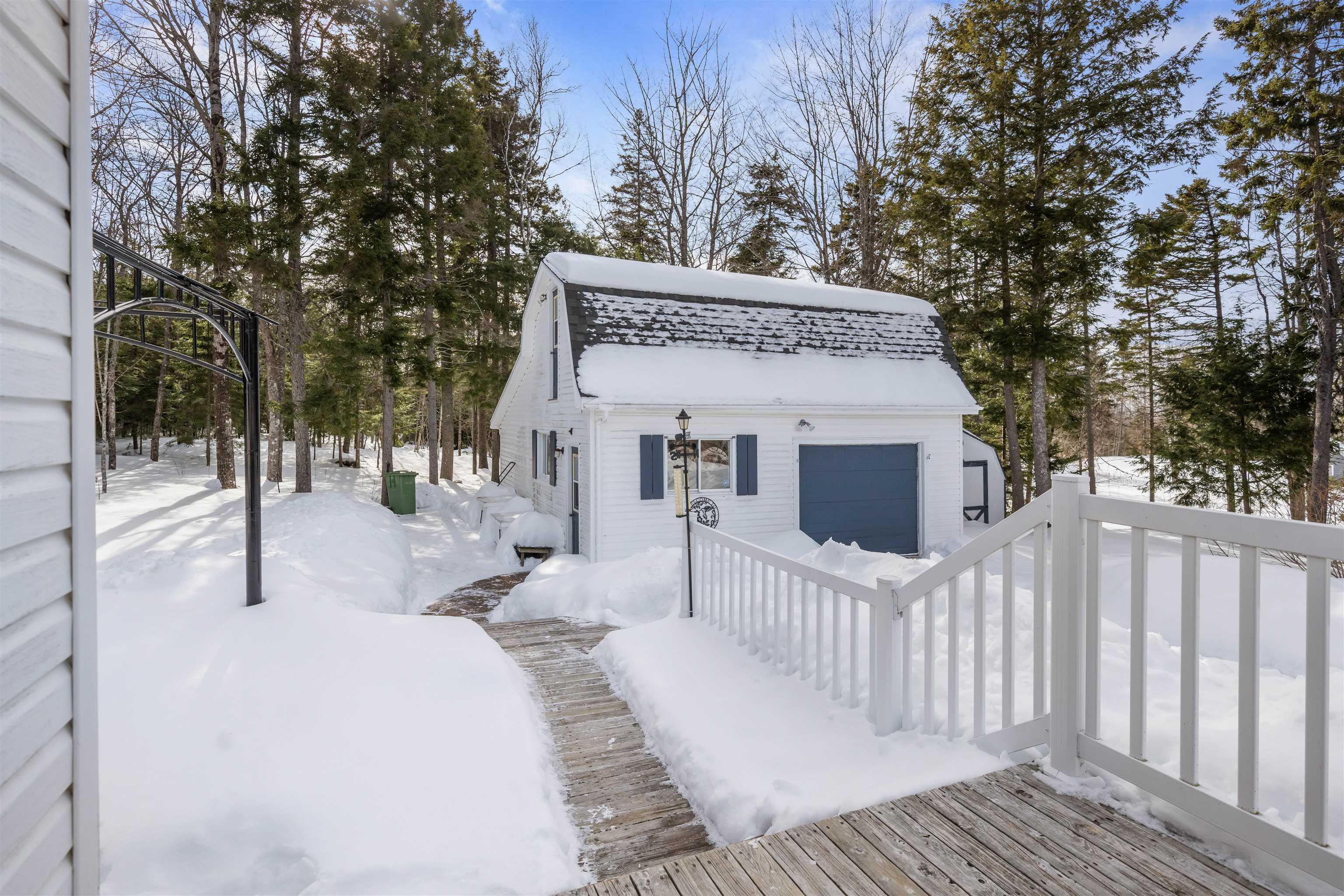 $389,900.00: 9393 Sherbrooke Road, Greenwood