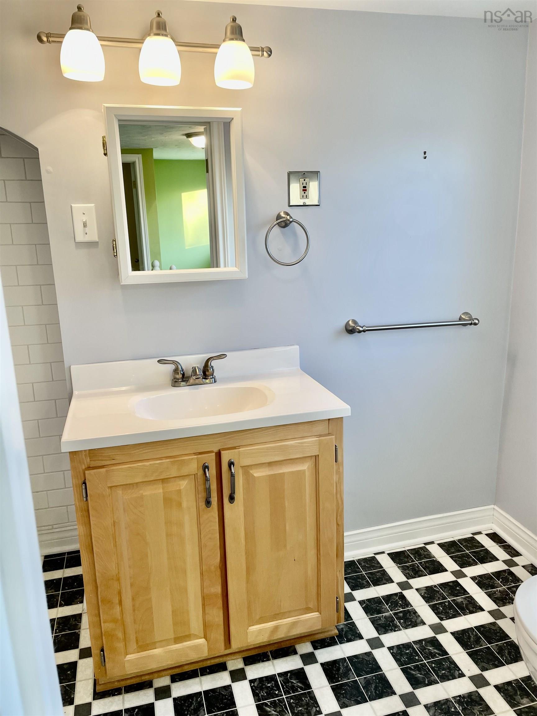 $209,000.00: 106 Maple Avenue, Glace Bay