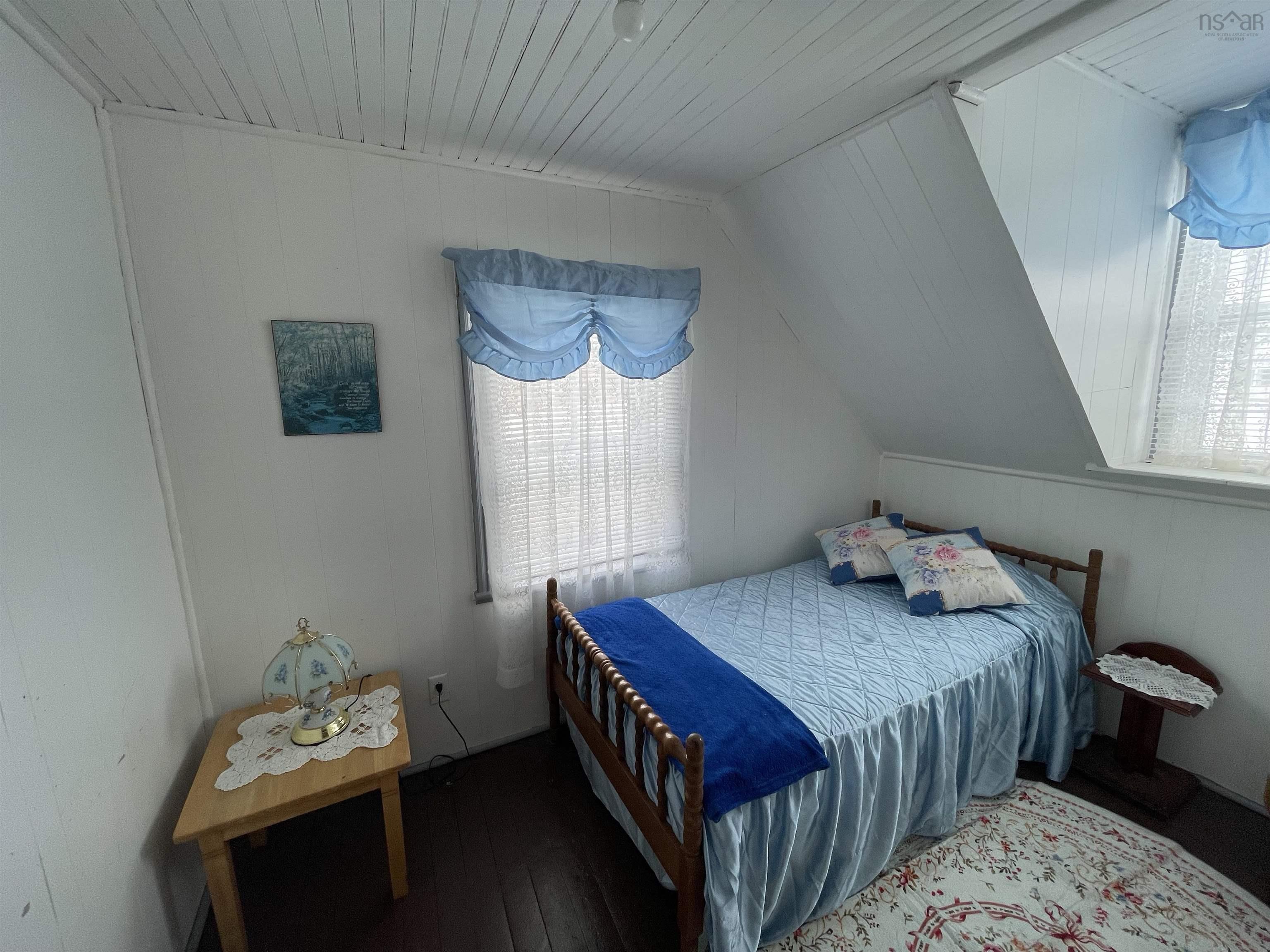 $149,900.00: 2082 Highway 247, L