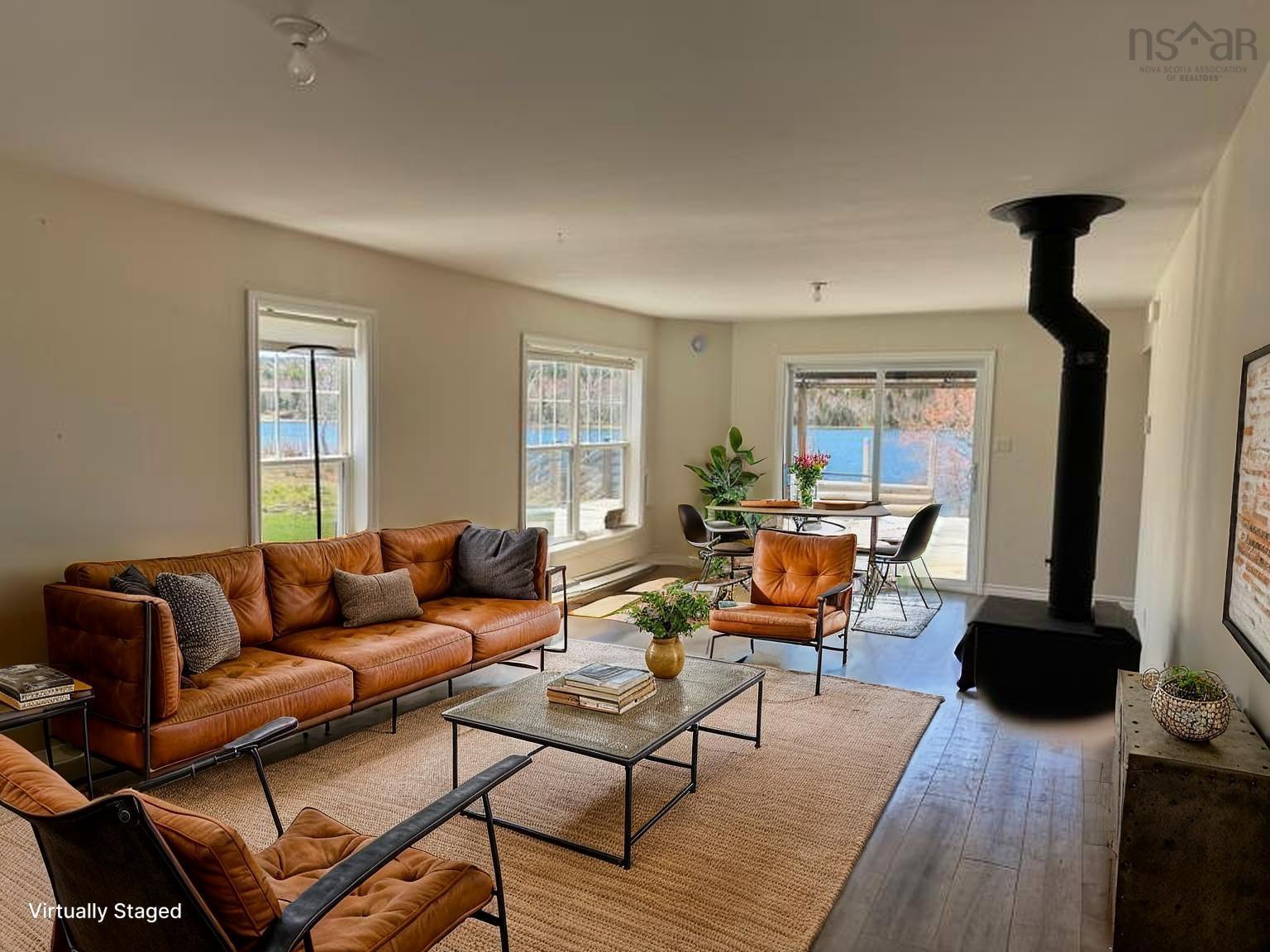 $699,000.00: 242 Rodney Drive, Malagawatch