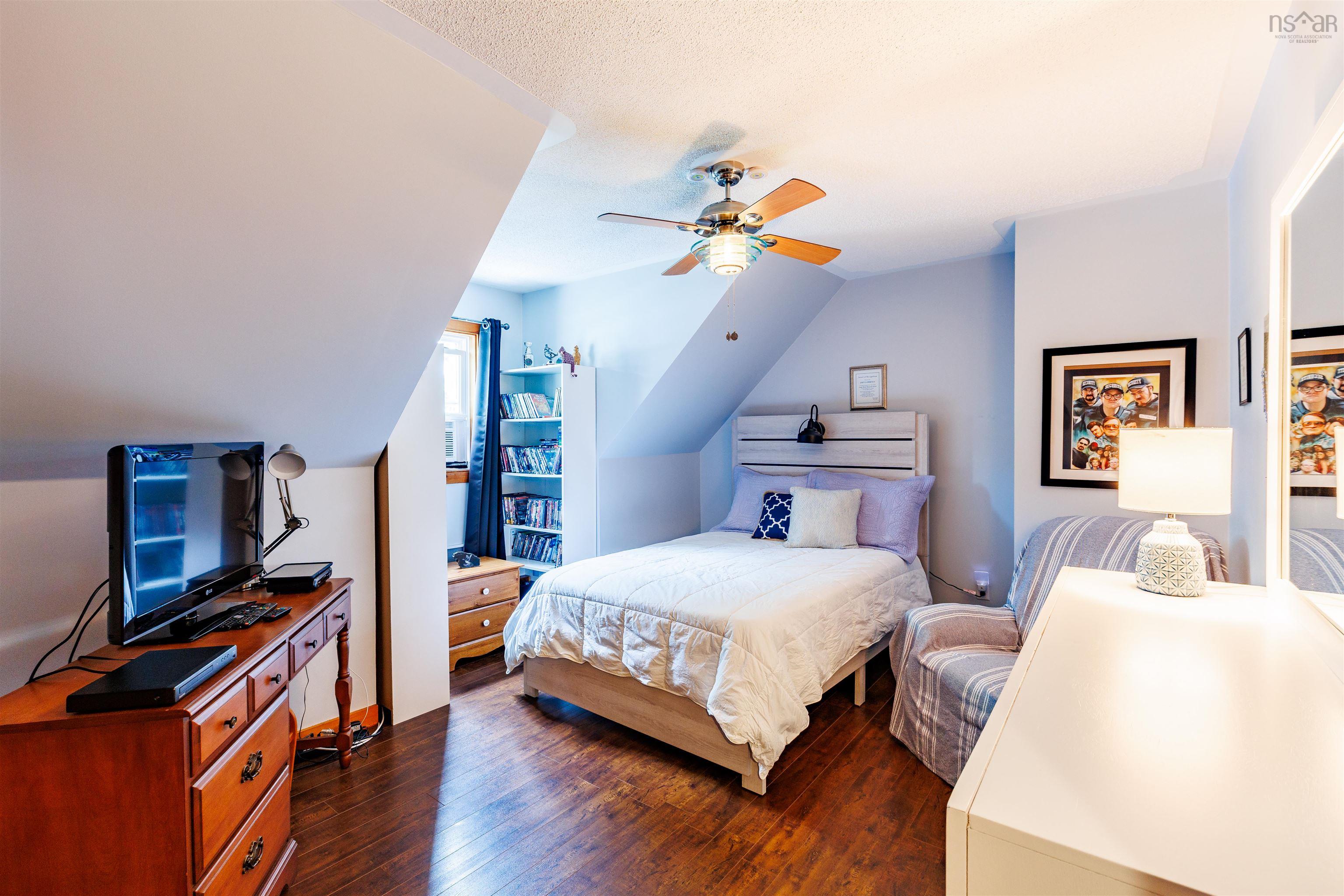 $499,000.00: 154 North Kemptville Road, Kemptville