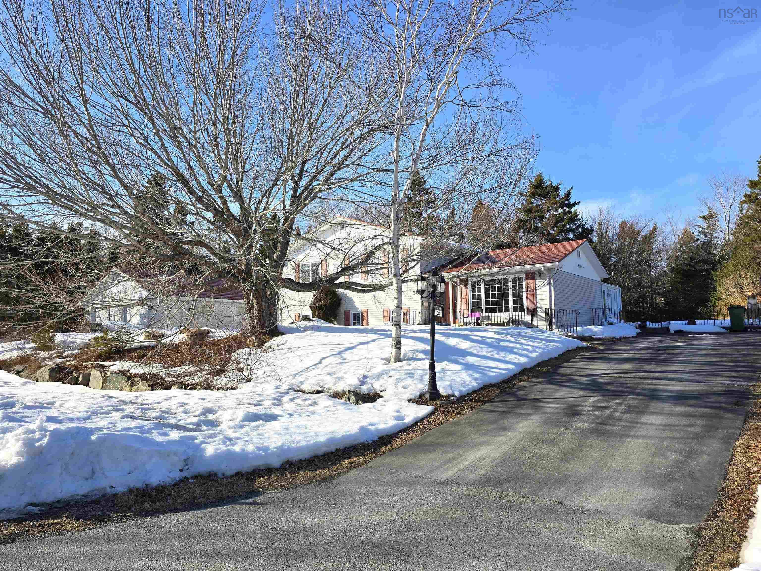 $629,900.00: 38 Sonia Drive, Lawrencetown