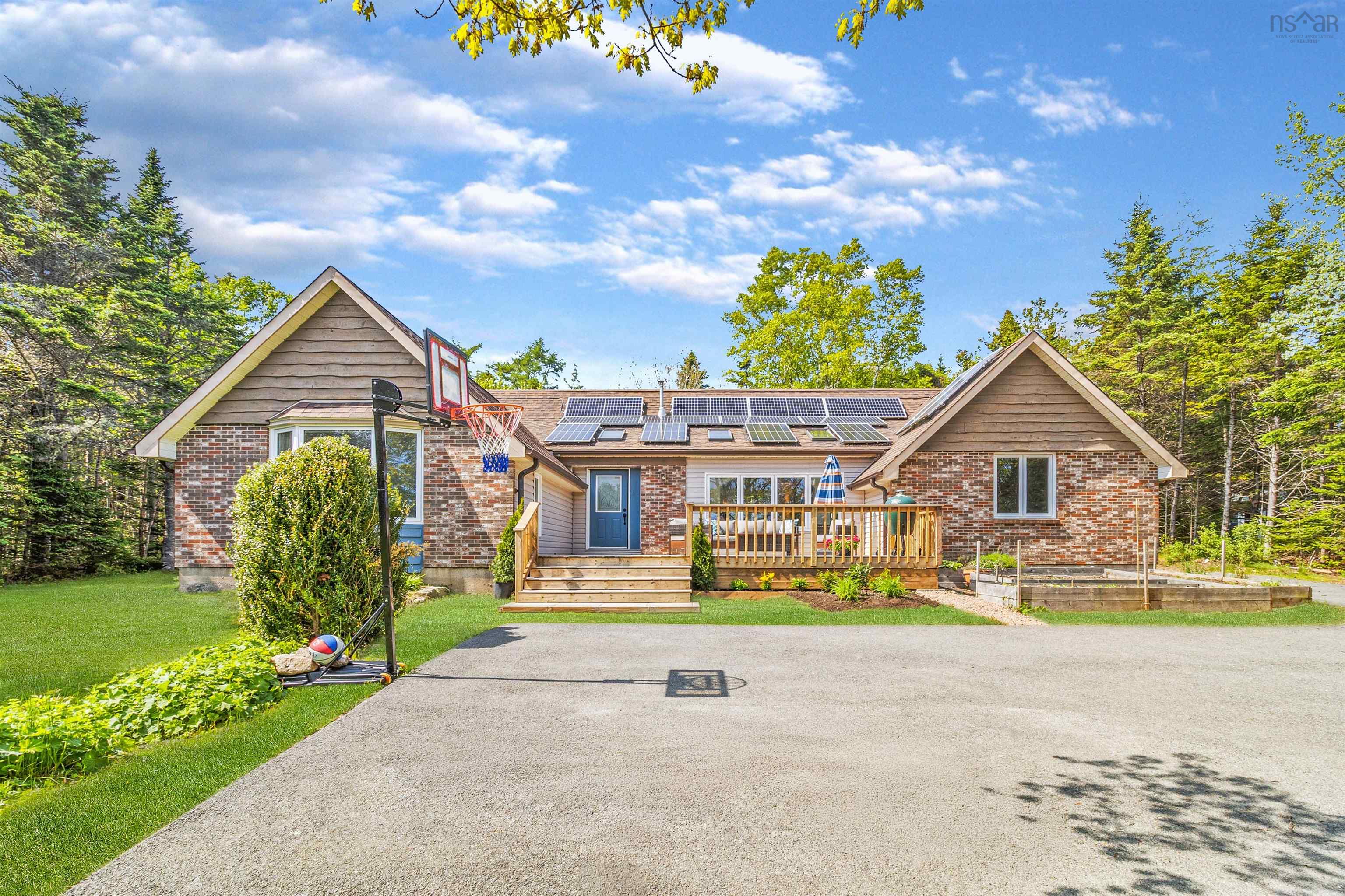 252 Hillside Drive, Boutiliers Point, NS (MLS® 202604115)