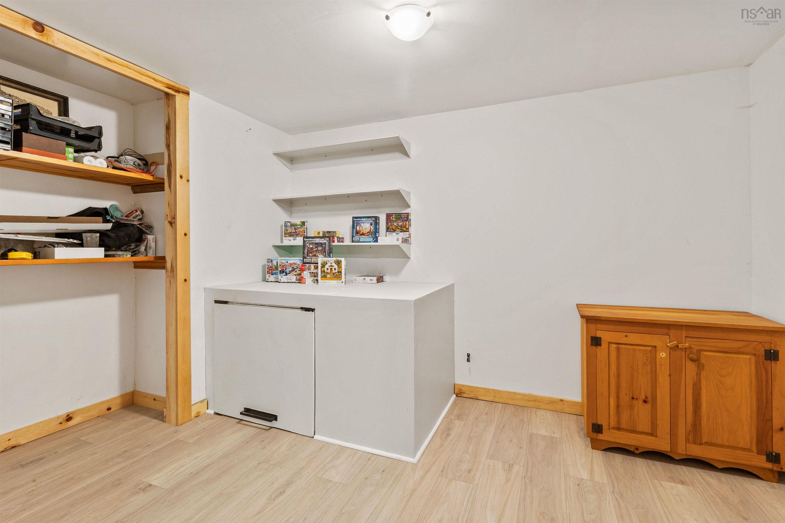 252 Hillside Drive, Boutiliers Point, NS (MLS 202604115)