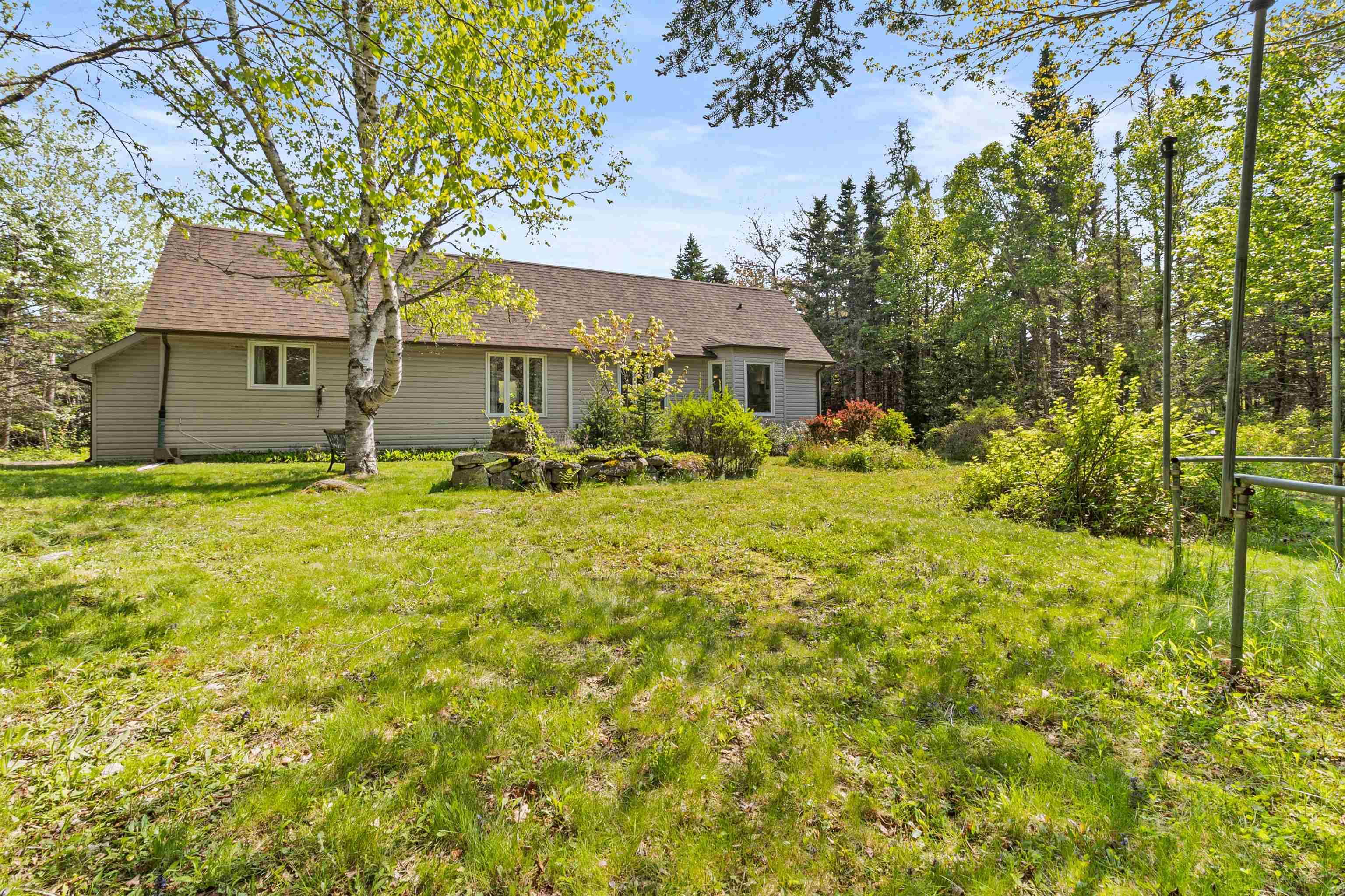 252 Hillside Drive, Boutiliers Point, NS (MLS 202604115)