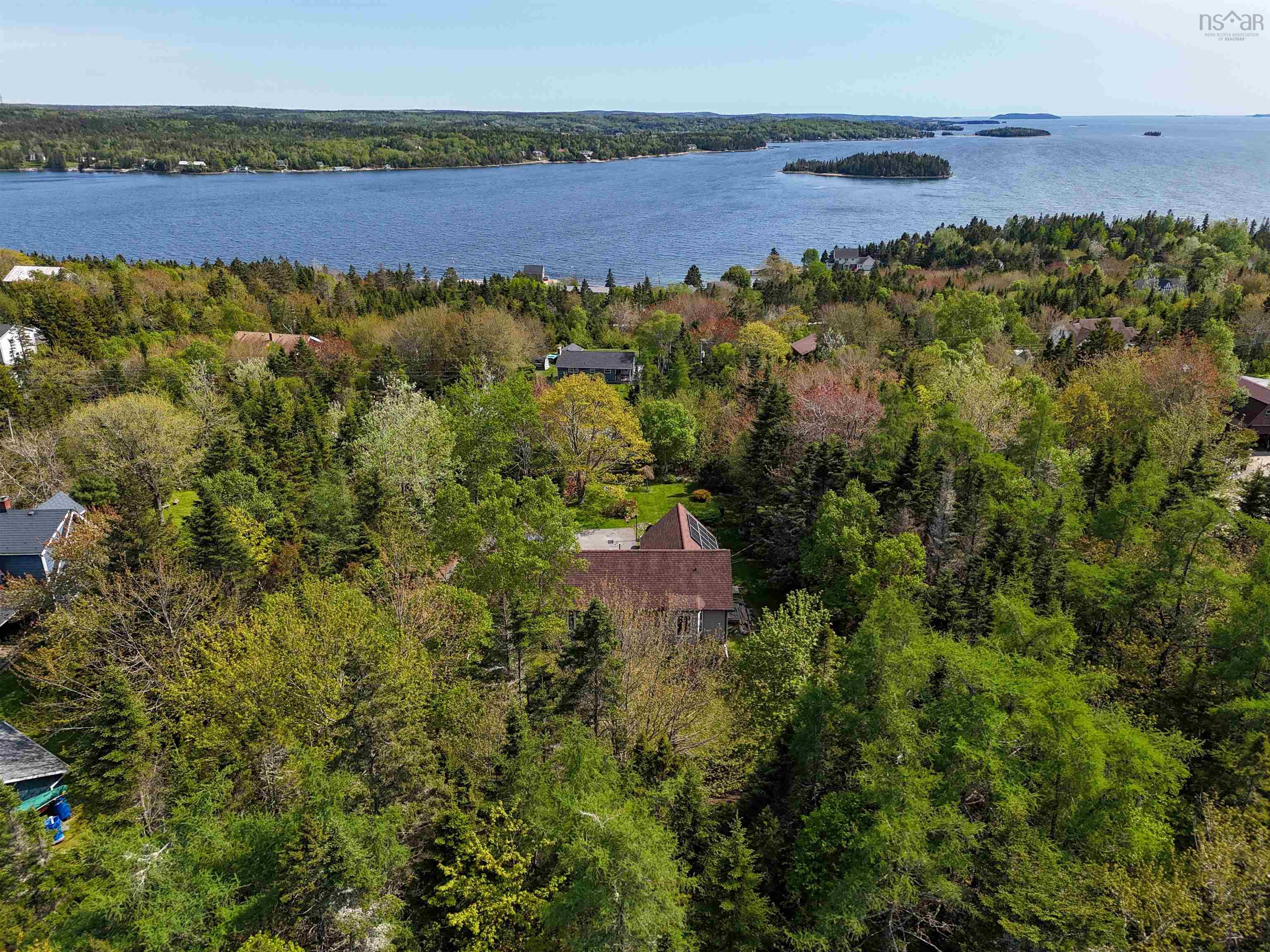 252 Hillside Drive, Boutiliers Point, NS (MLS 202604115)