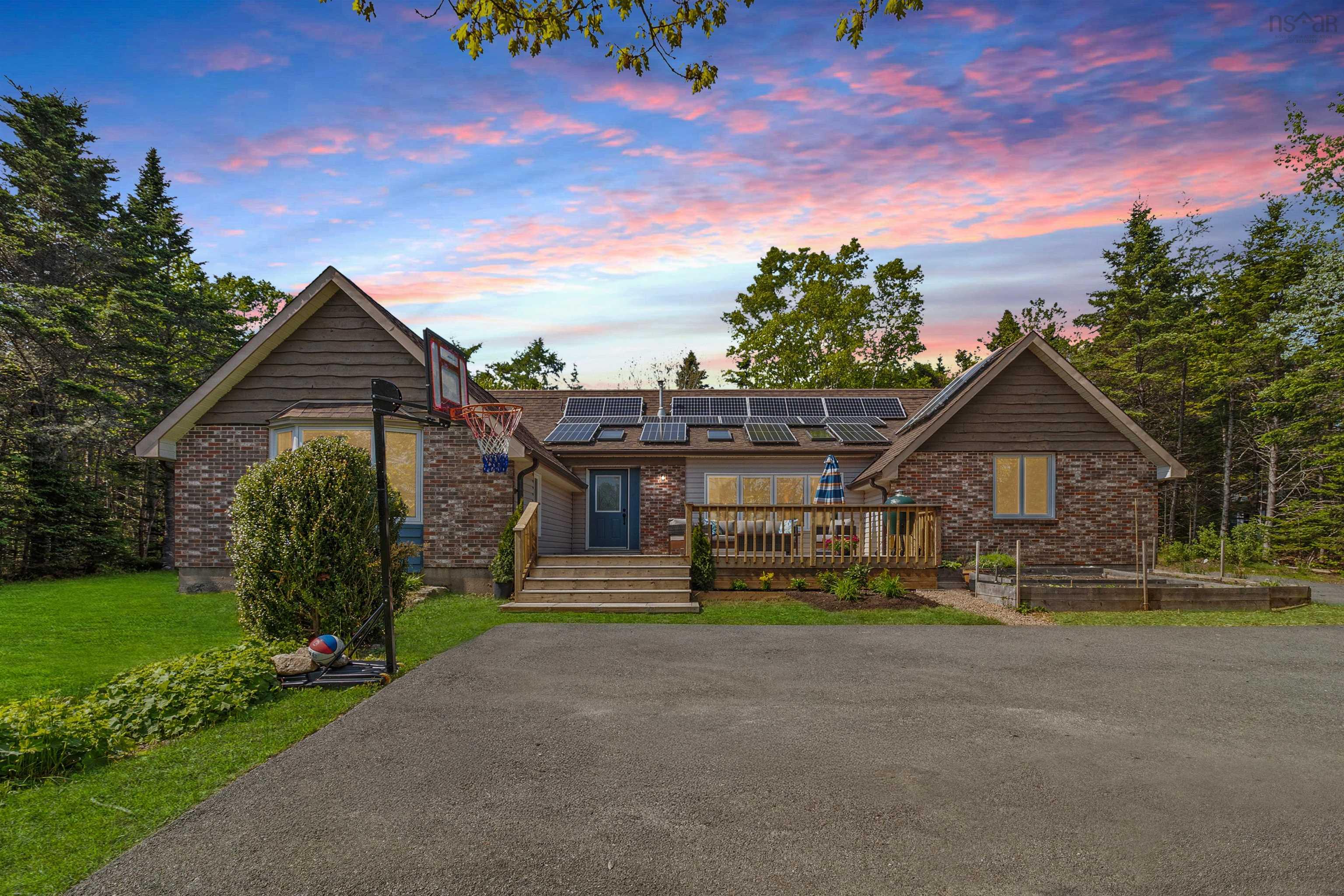 252 Hillside Drive, Boutiliers Point, NS (MLS 202604115)