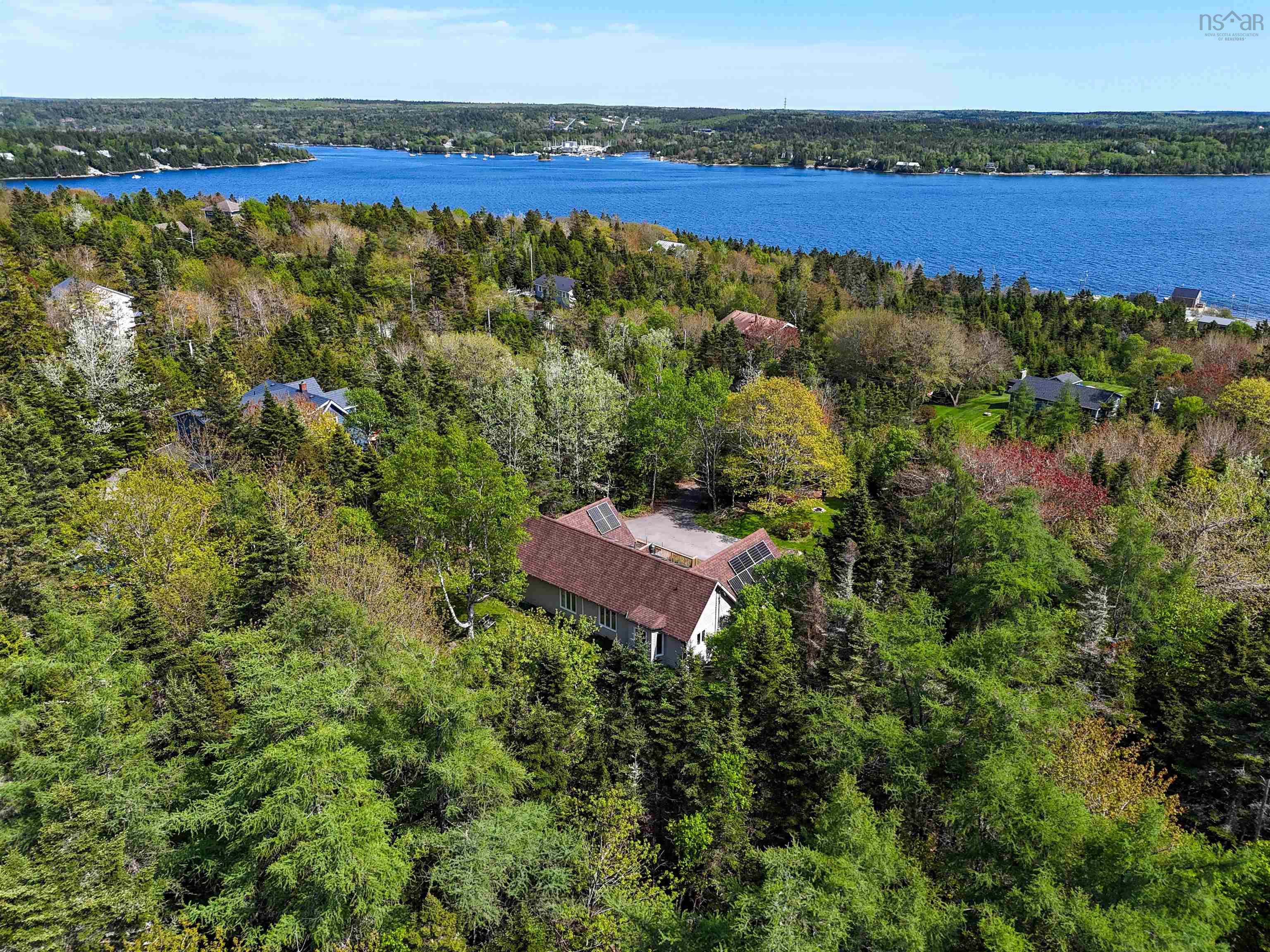 252 Hillside Drive, Boutiliers Point, NS (MLS 202604115)