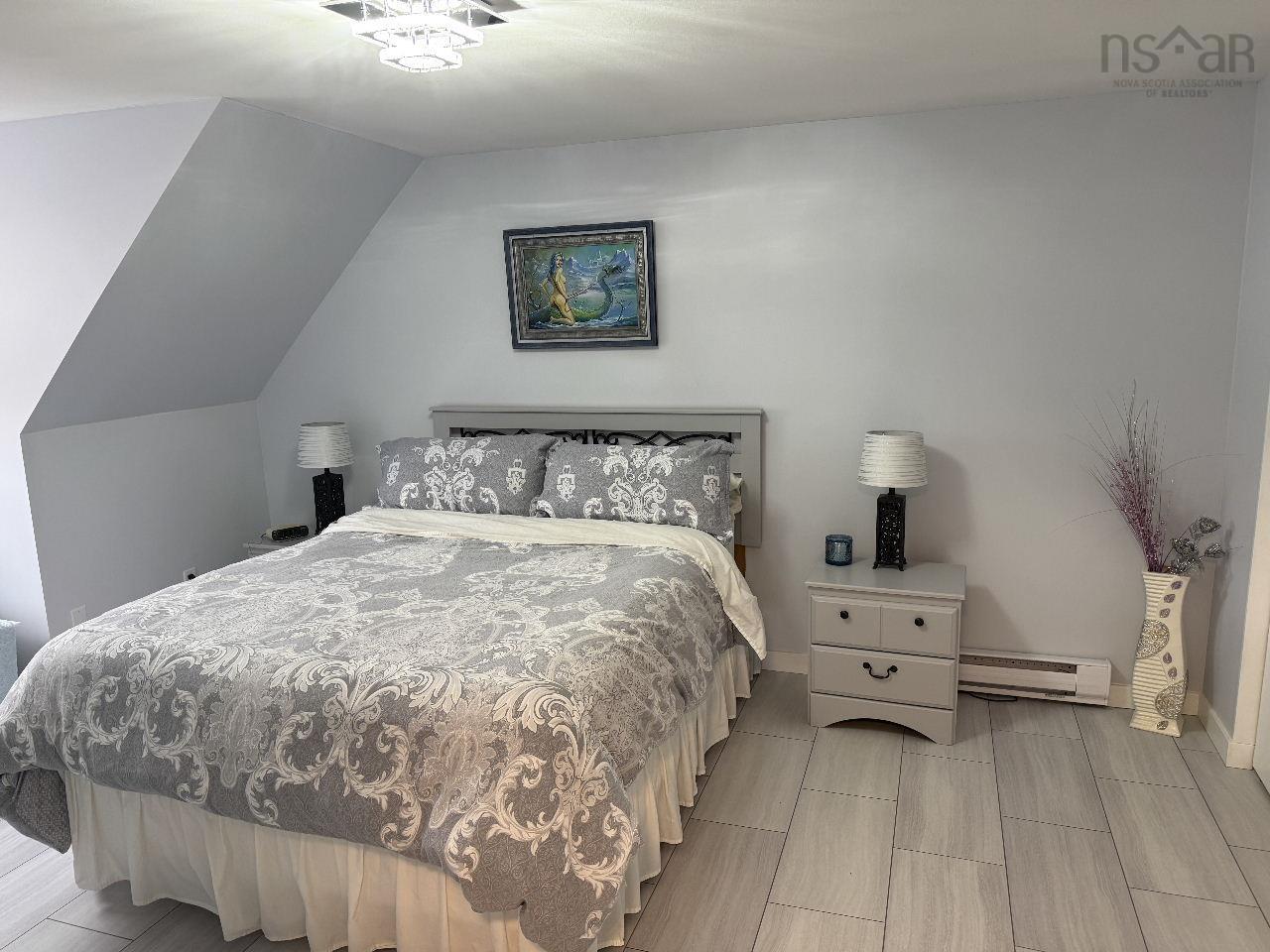 $519,900.00: 45 Shamrock Lane, Enfield