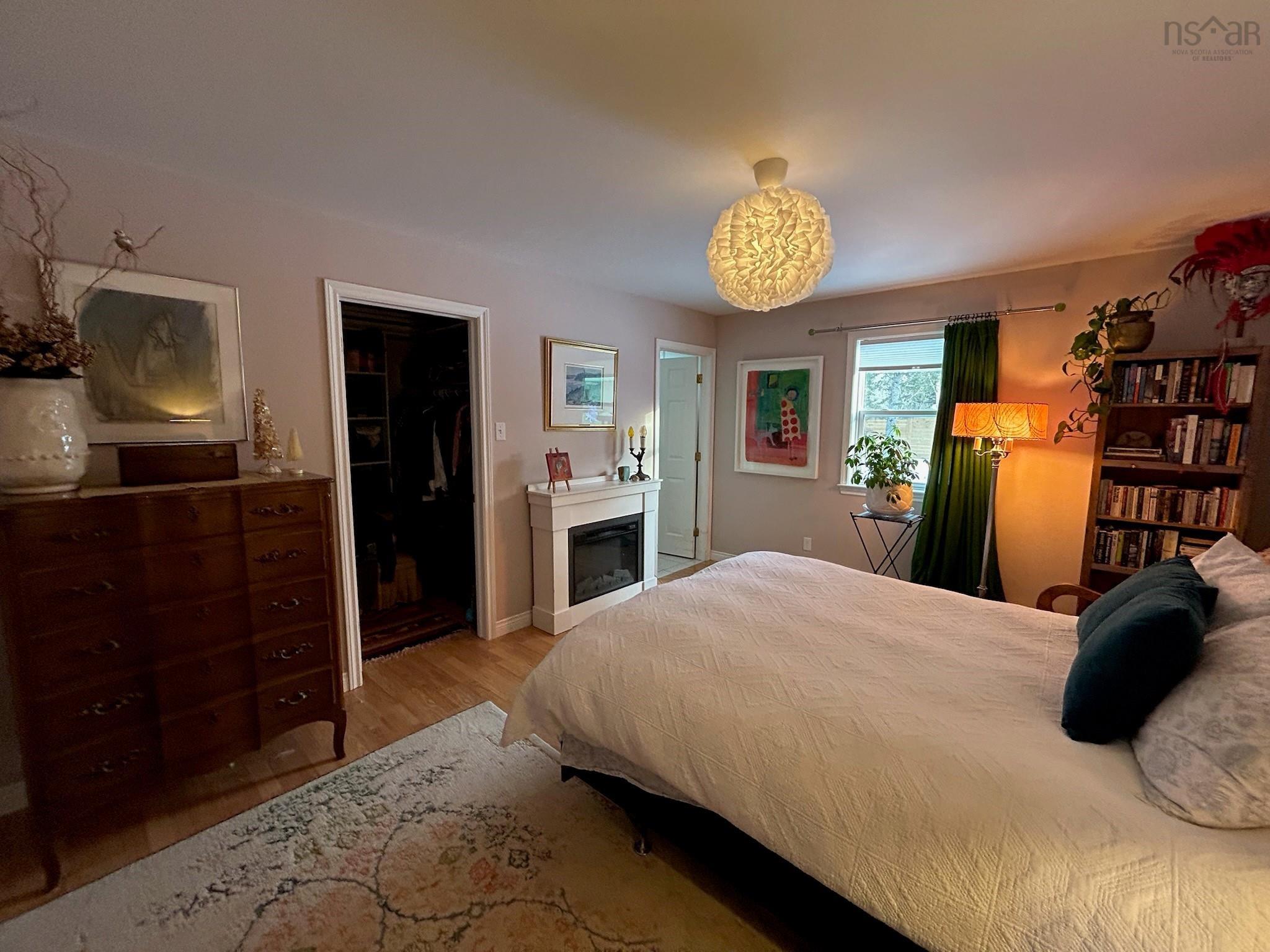 $429,000.00: 36 Eaton Drive, Valley