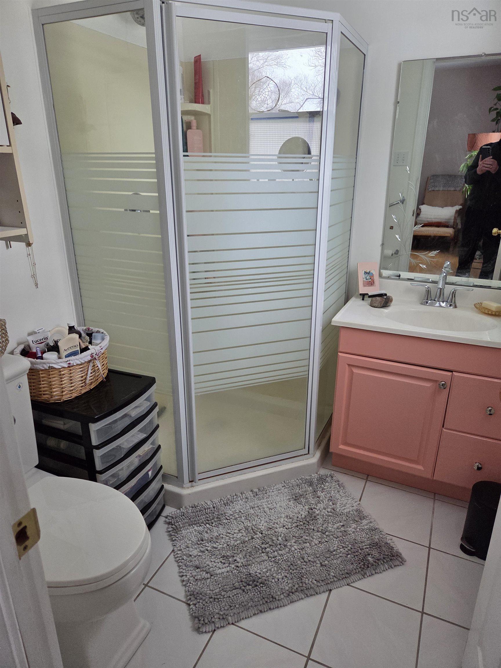 $429,000.00: 36 Eaton Drive, Valley