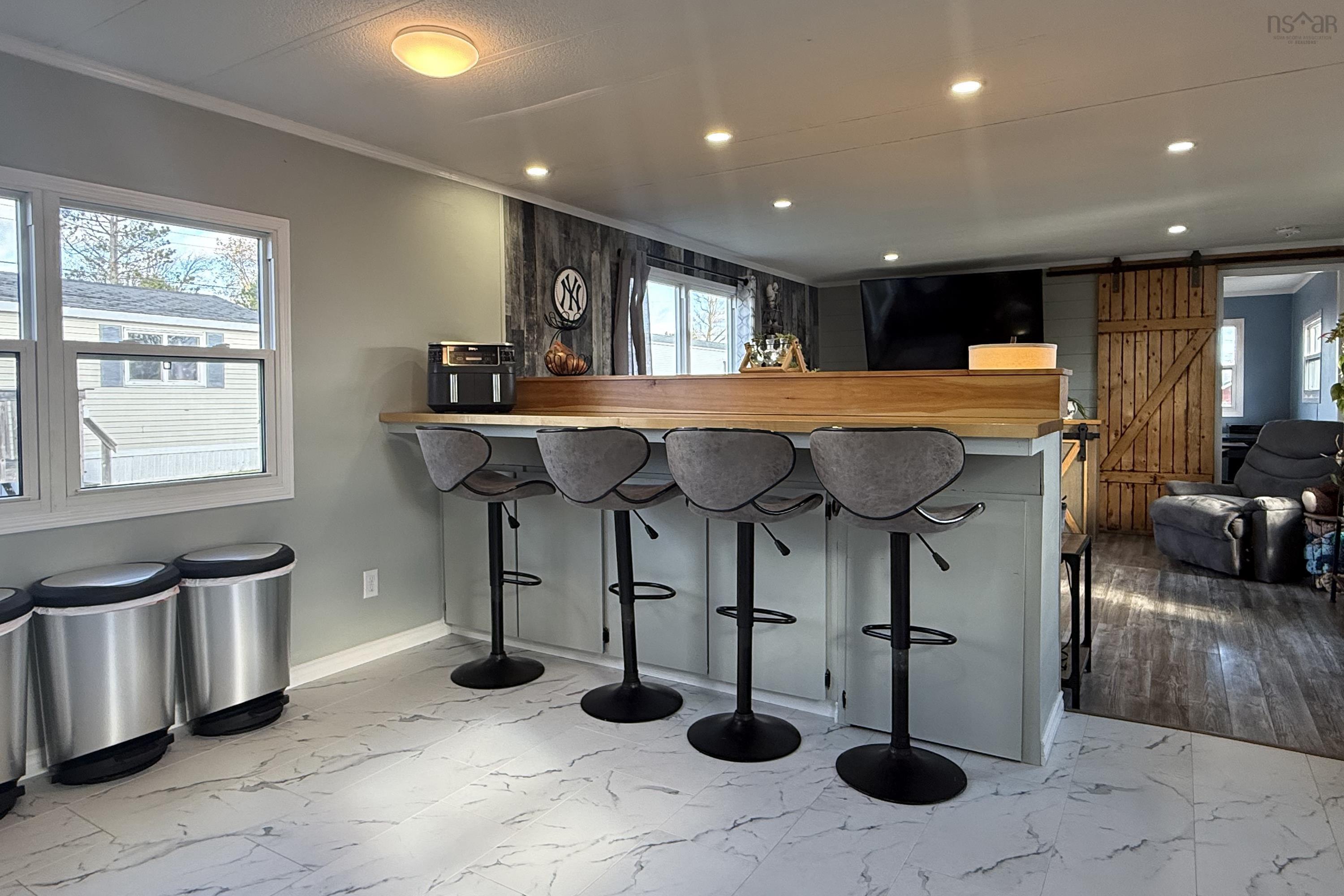 $129,900.00: 30 Brentwood Estates, Amherst