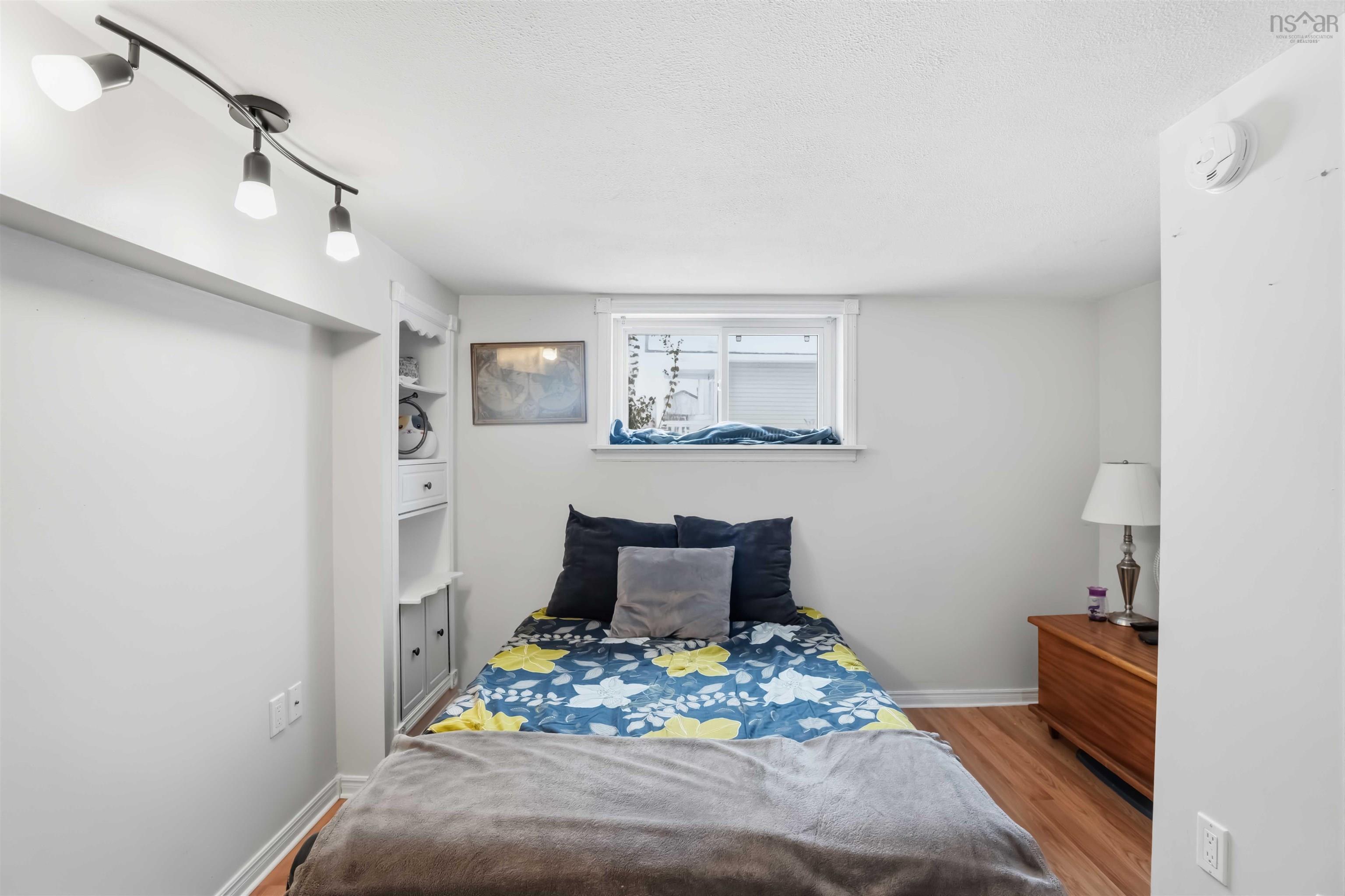 $495,000.00: 33 Henshaw Drive, Upper Dyke