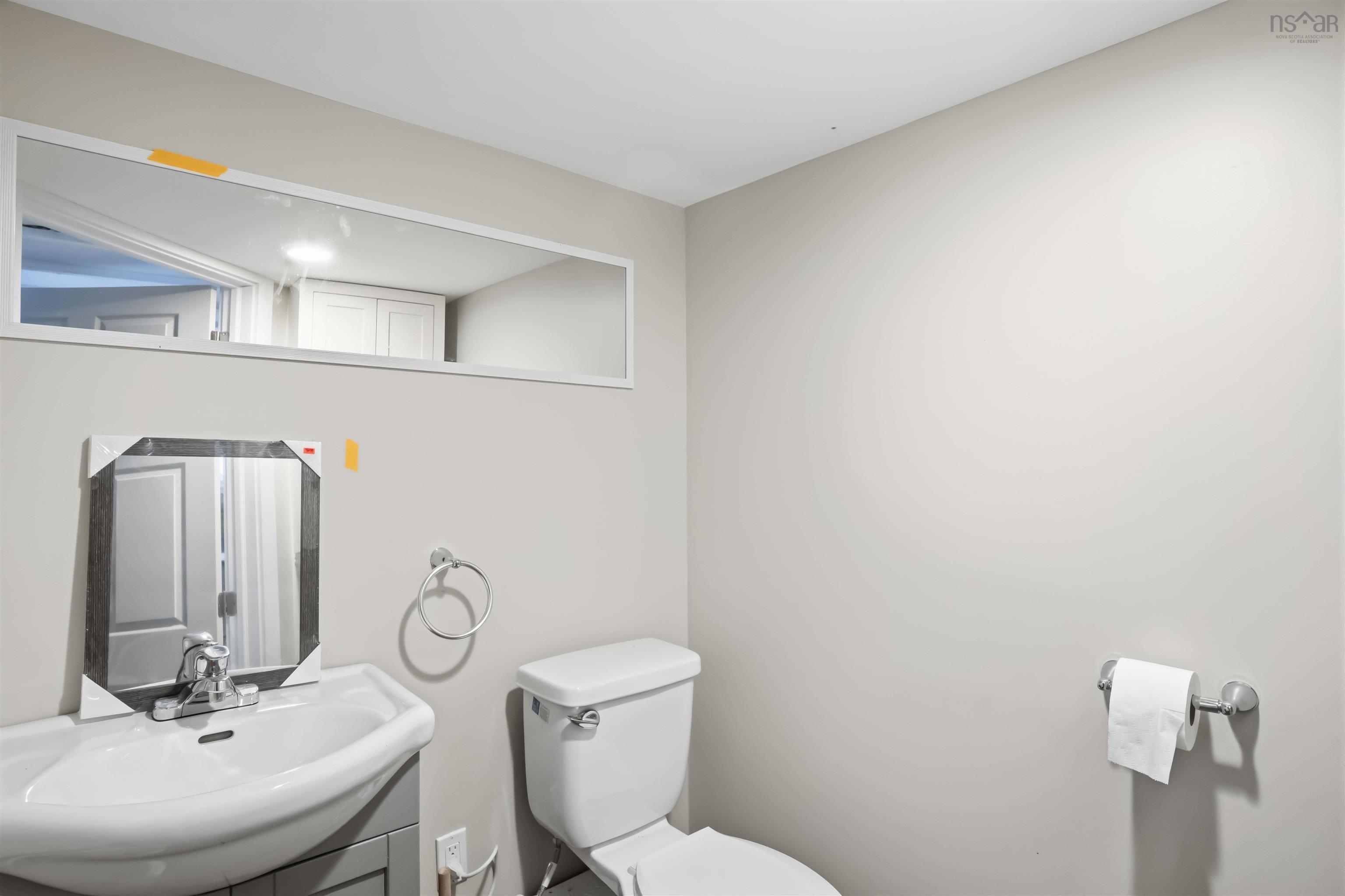 $495,000.00: 33 Henshaw Drive, Upper Dyke