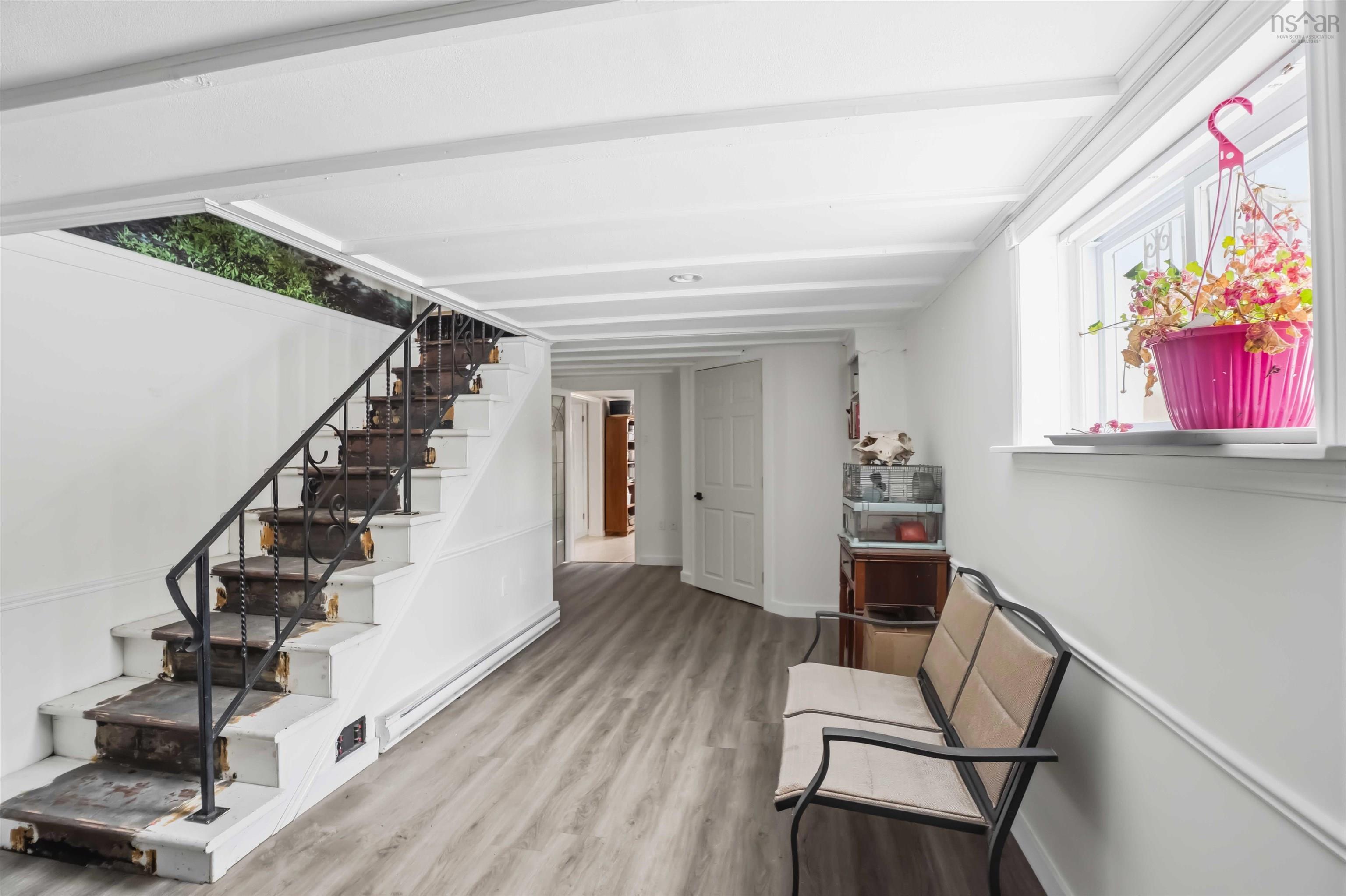 $495,000.00: 33 Henshaw Drive, Upper Dyke