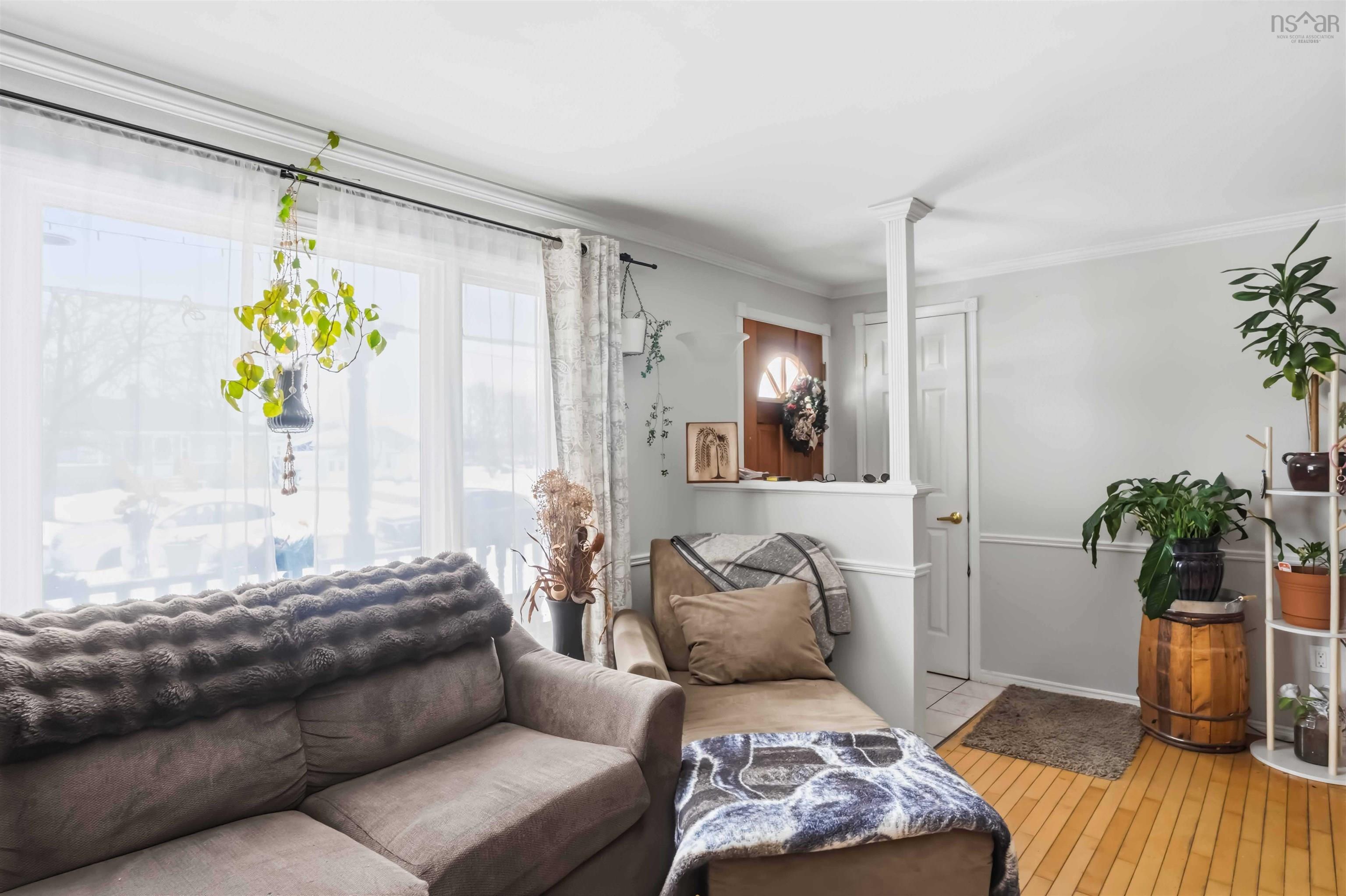 $495,000.00: 33 Henshaw Drive, Upper Dyke