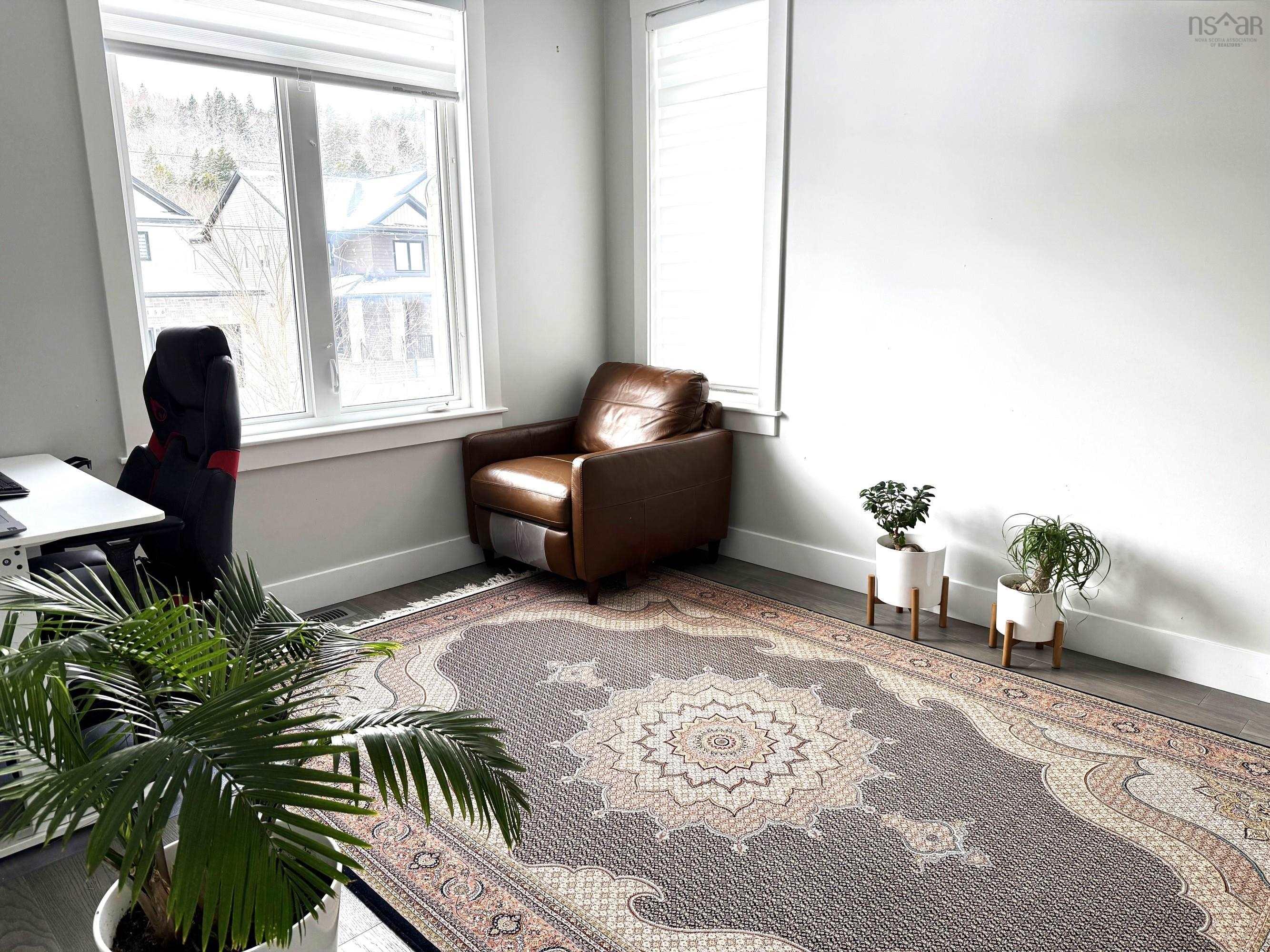 $1,029,900.00: 149 Talus Avenue, Bedford West