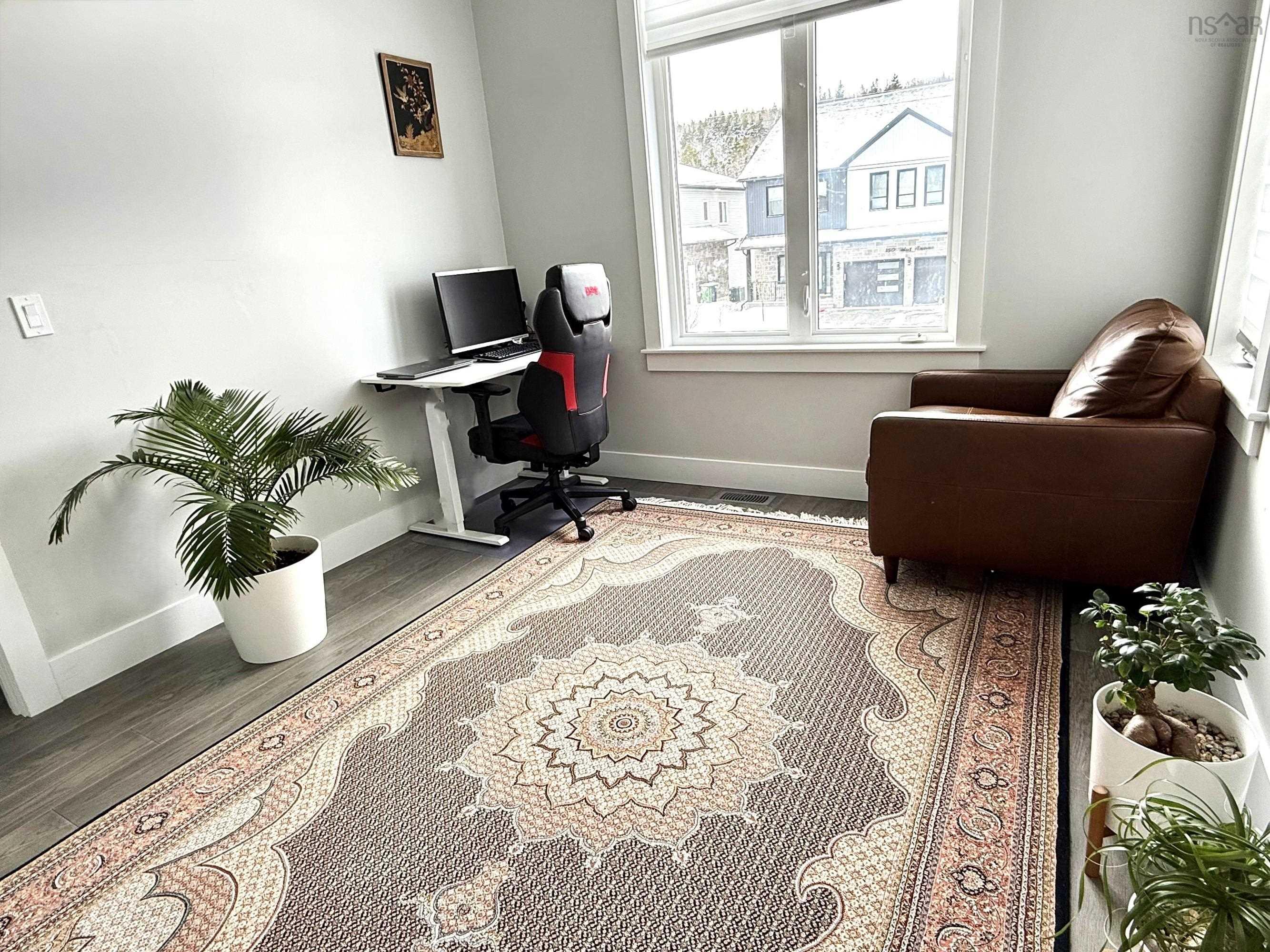 $1,029,900.00: 149 Talus Avenue, Bedford West