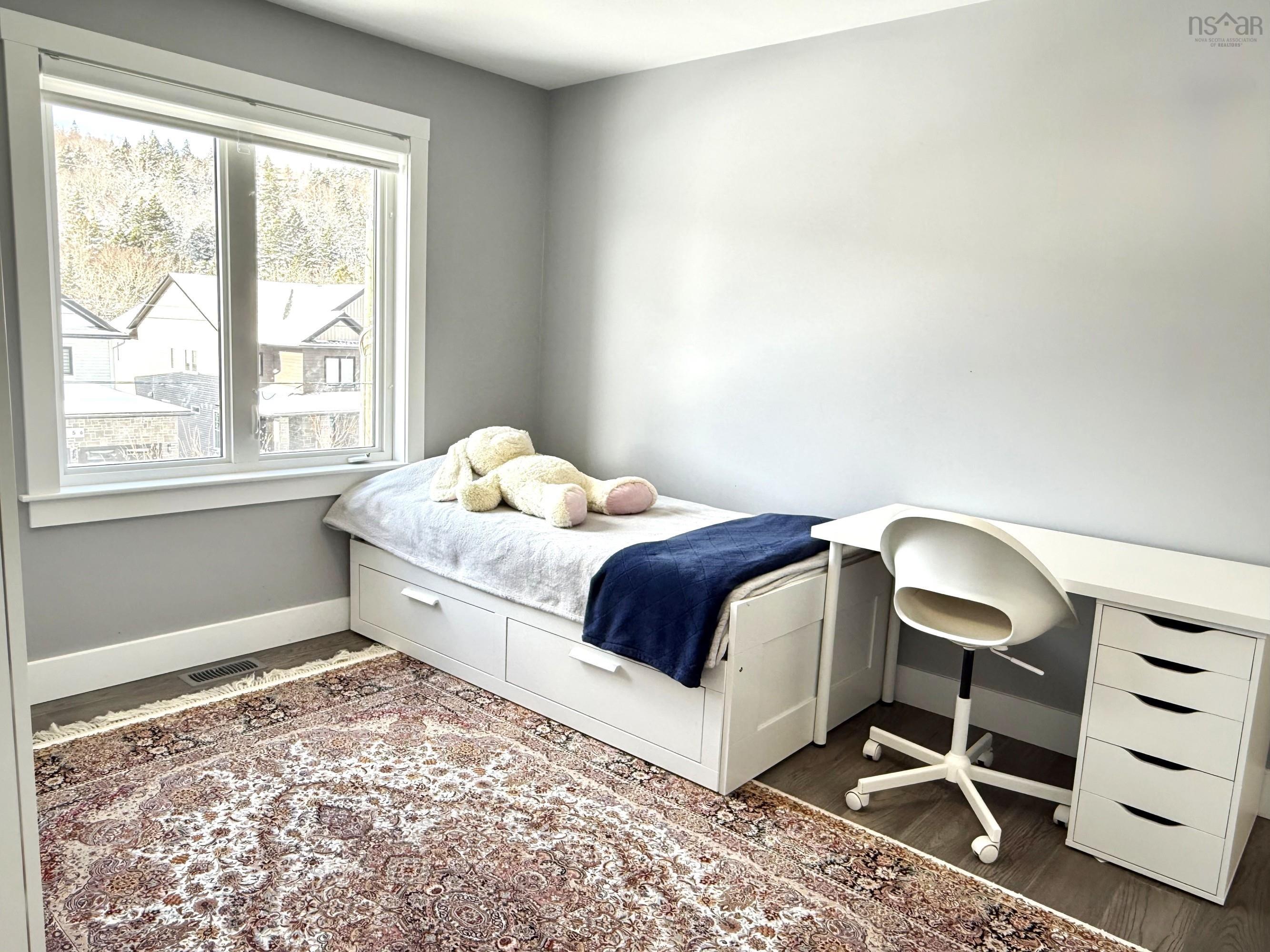 $1,029,900.00: 149 Talus Avenue, Bedford West