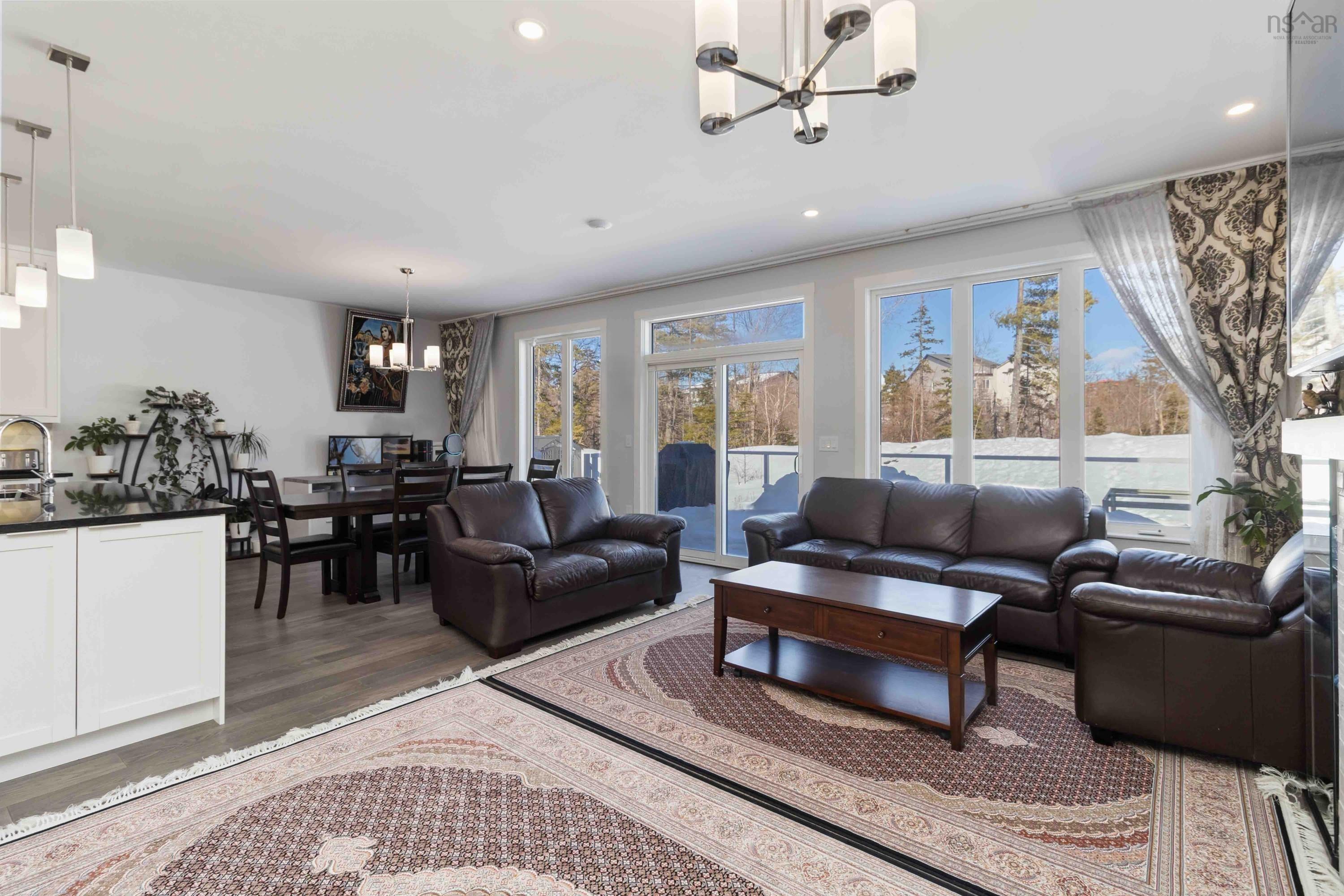 $1,029,900.00: 149 Talus Avenue, Bedford West