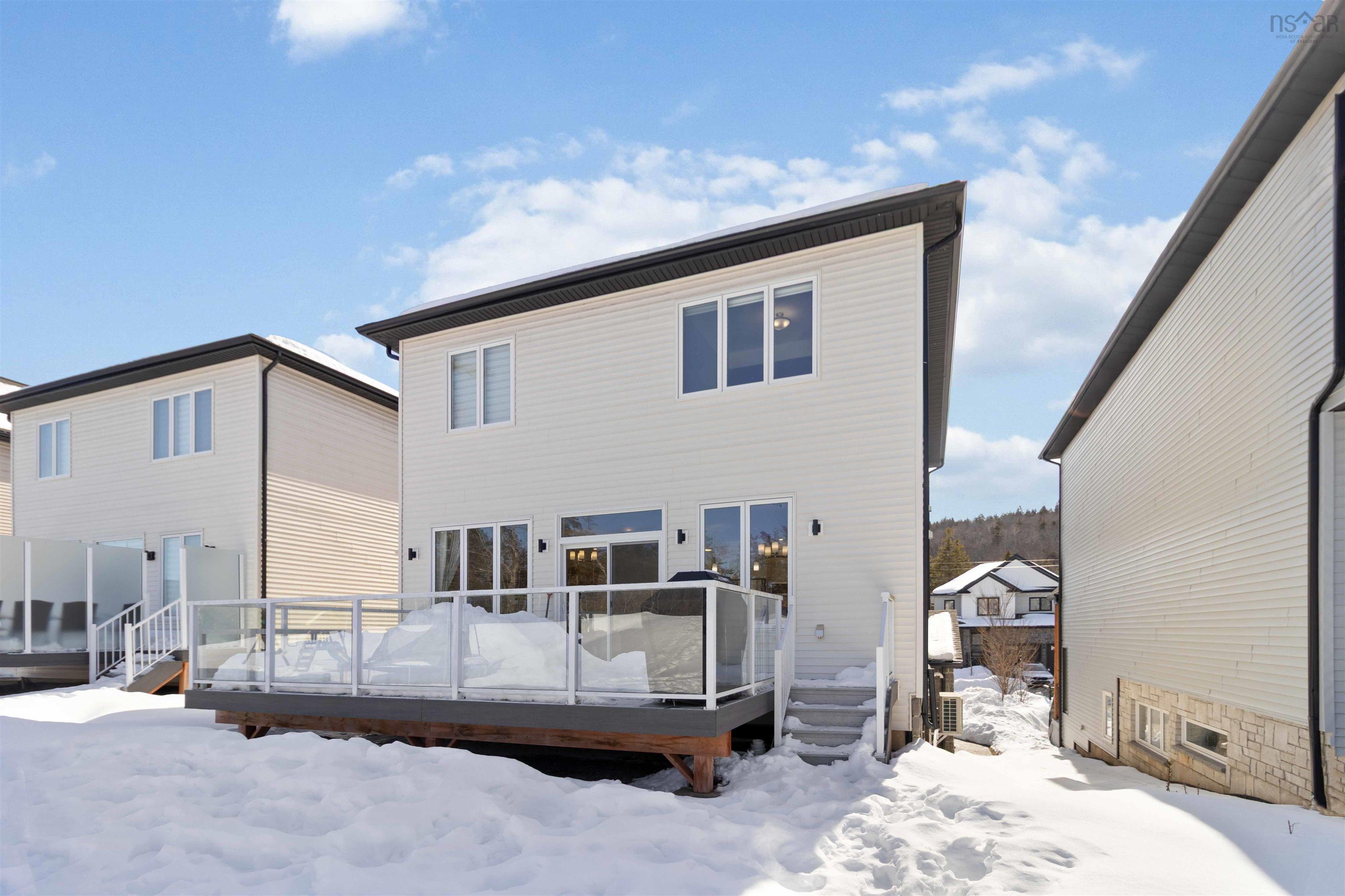 $1,029,900.00: 149 Talus Avenue, Bedford West