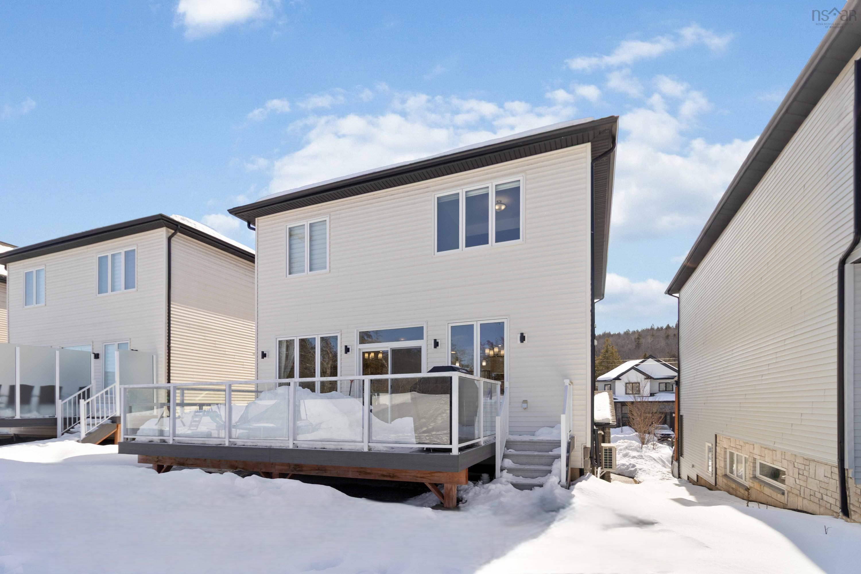 $1,029,900.00: 149 Talus Avenue, Bedford West