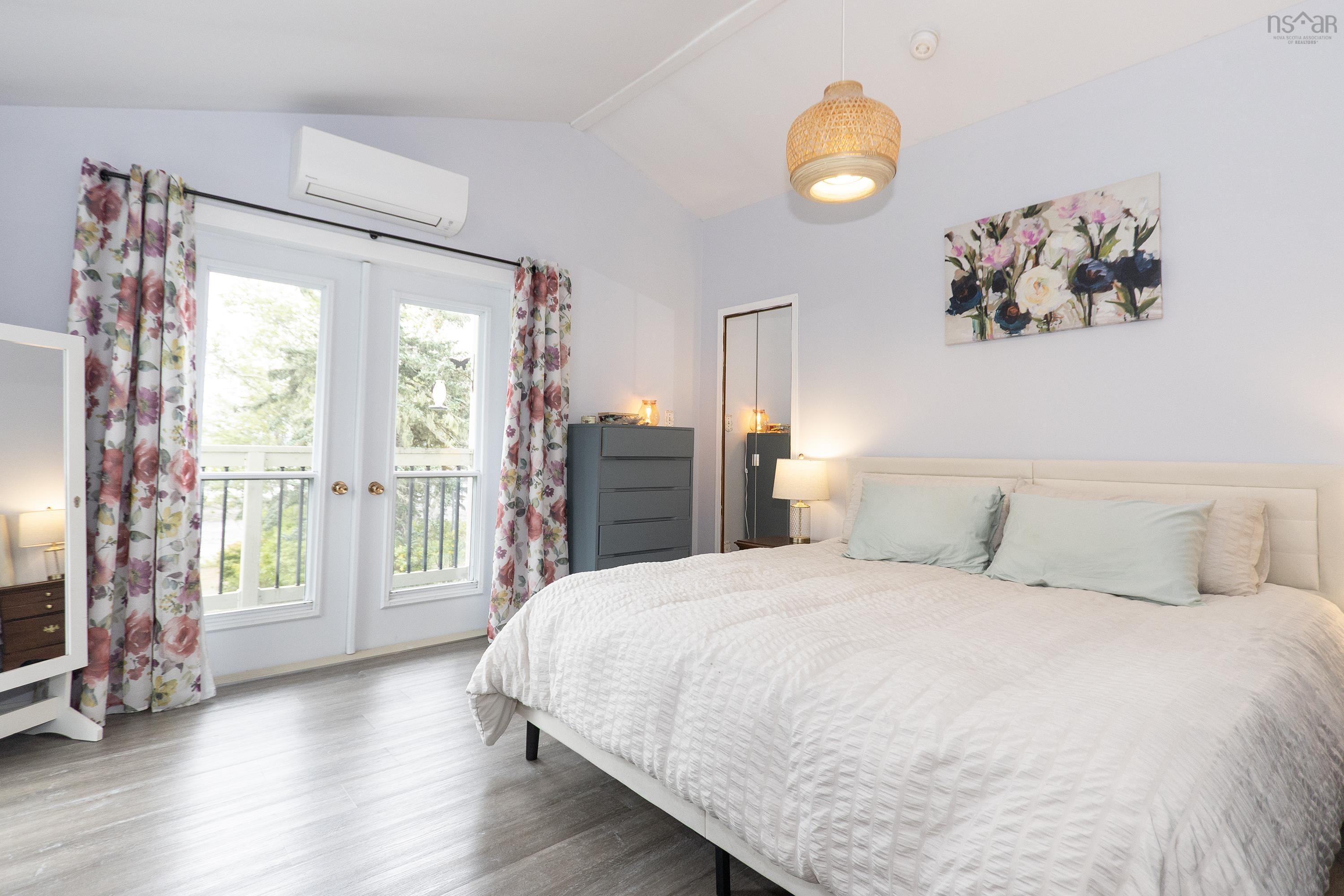 $485,000.00: 3 Shore Lane, Greenhill