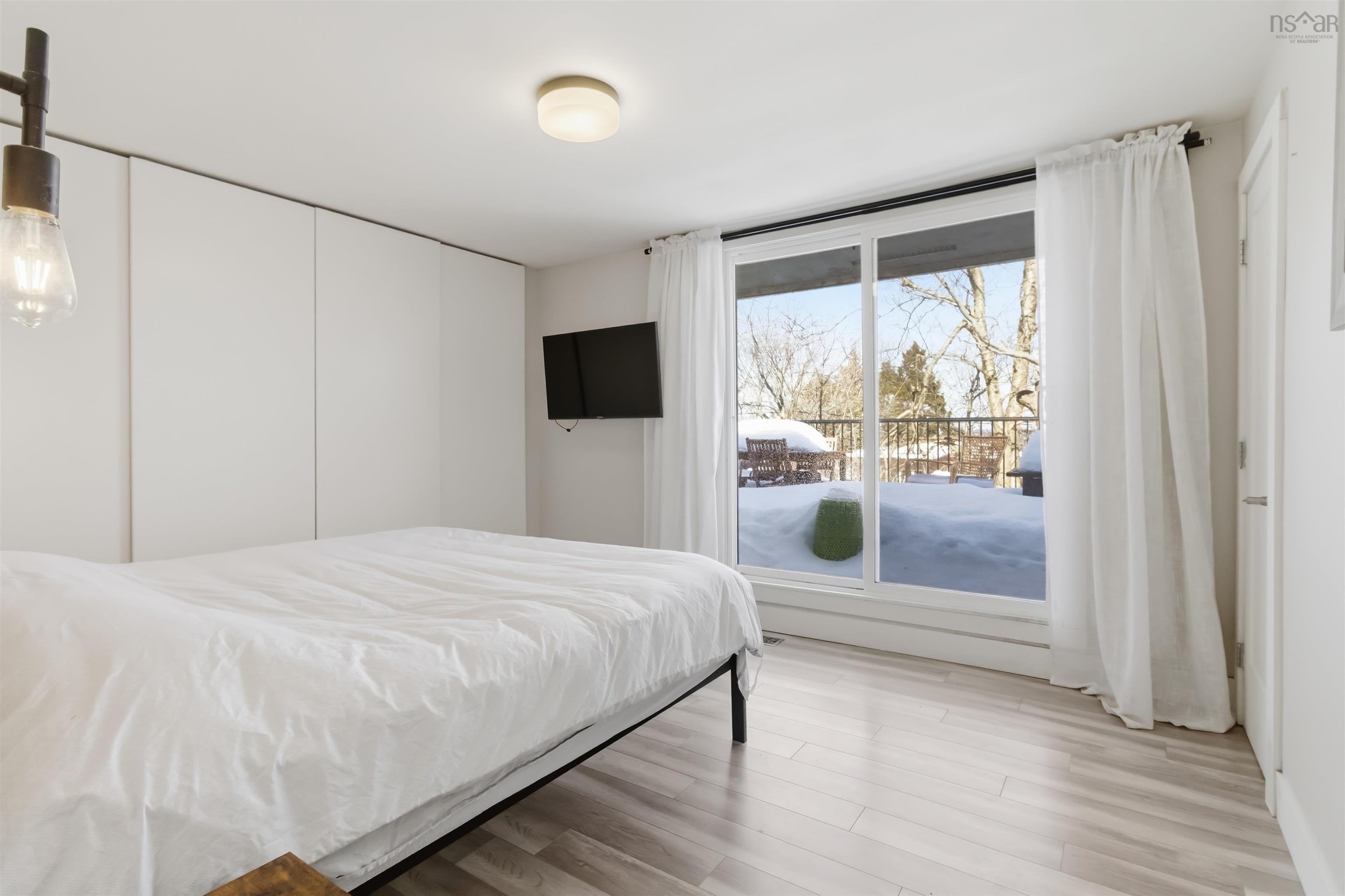 $619,900.00: 51 Hazelholme Drive, Halifax