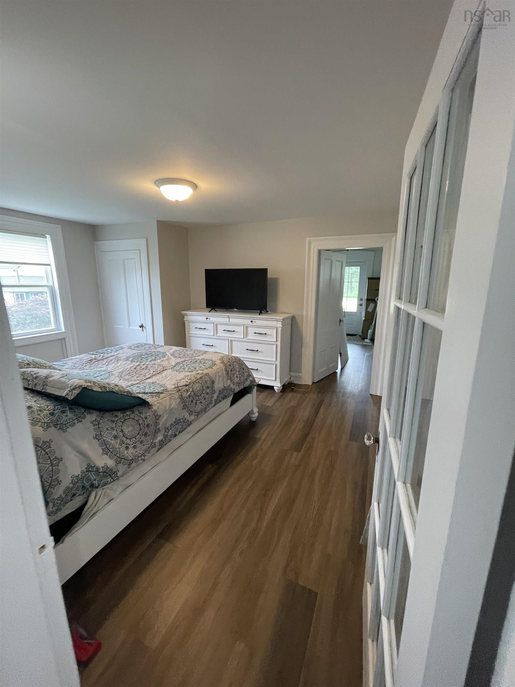 $389,000.00: 2713 Highway 3, Barrington West