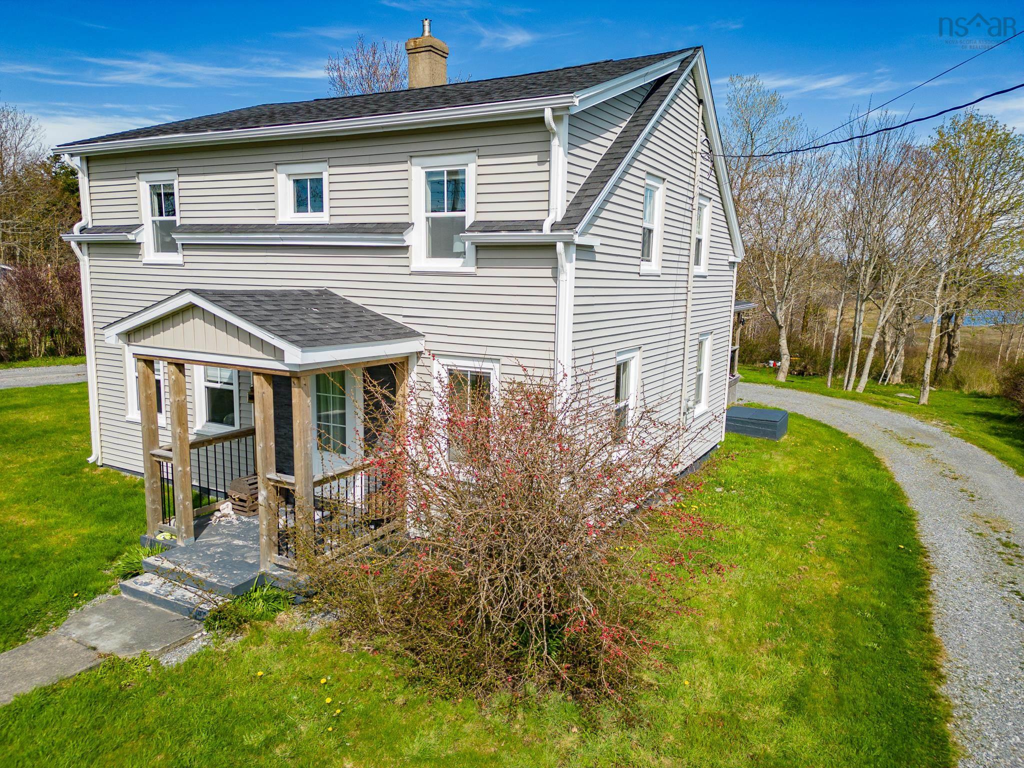 $389,000.00: 2713 Highway 3, Barrington West