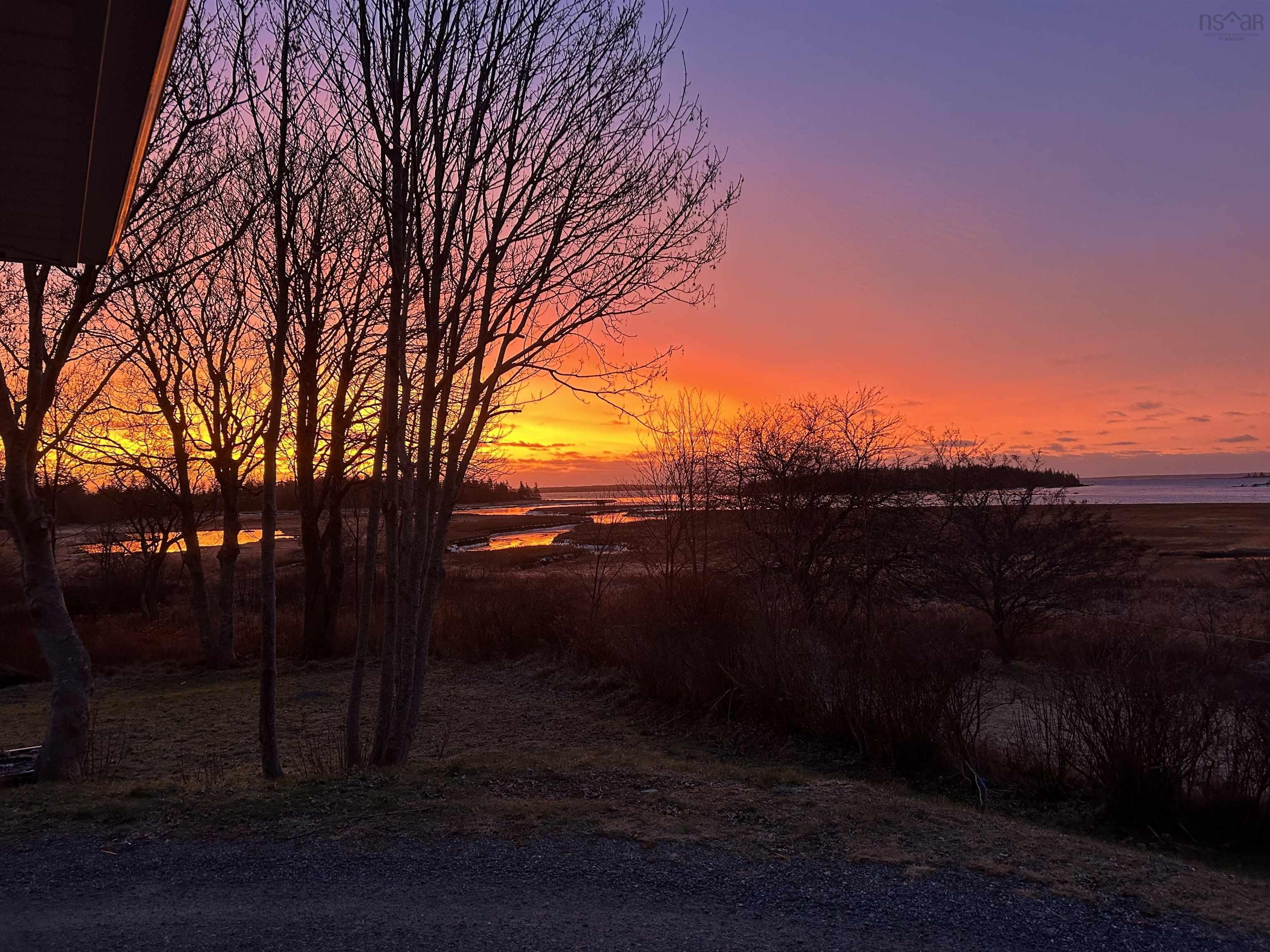 $389,000.00: 2713 Highway 3, Barrington West