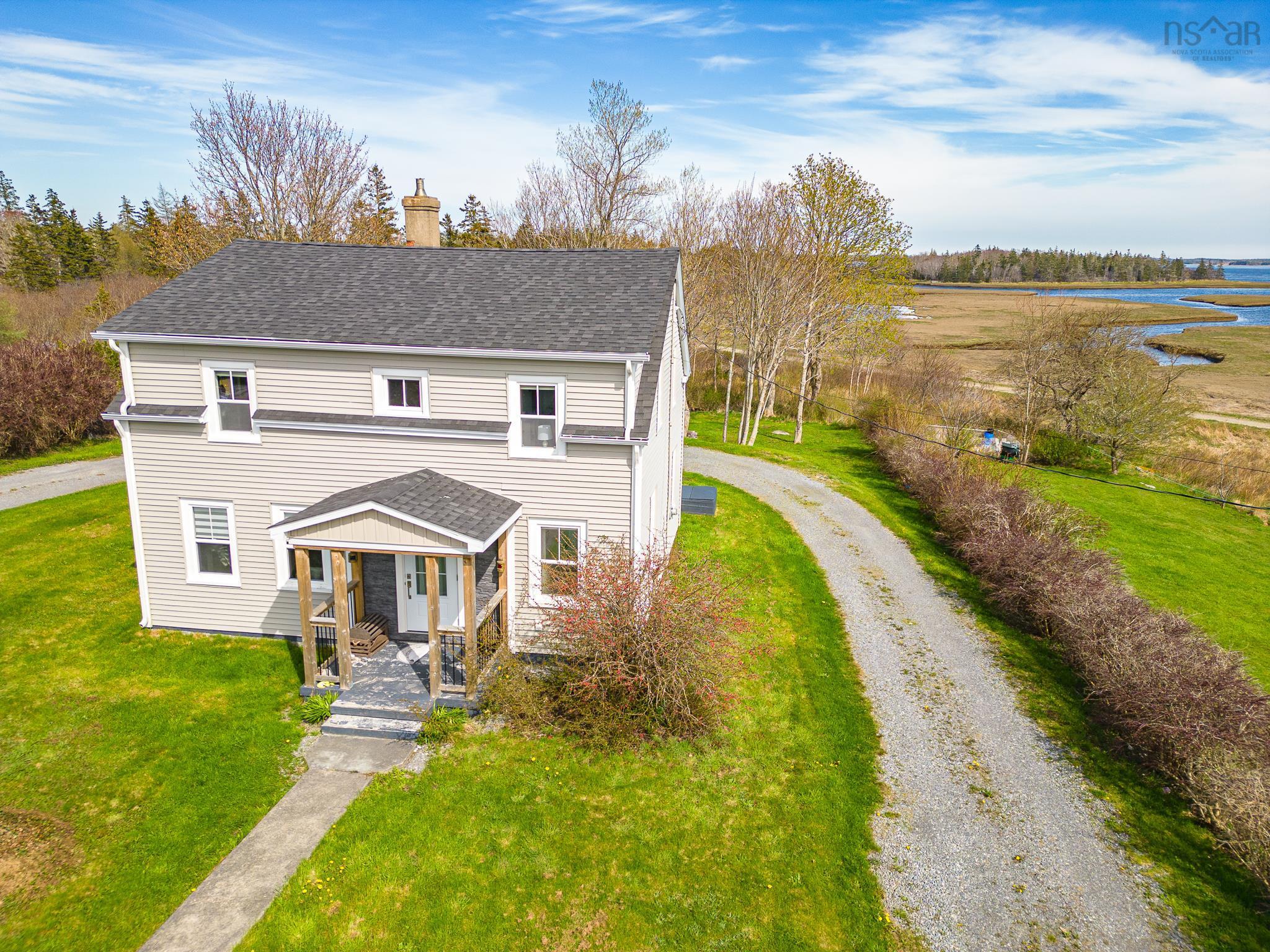 $389,000.00: 2713 Highway 3, Barrington West