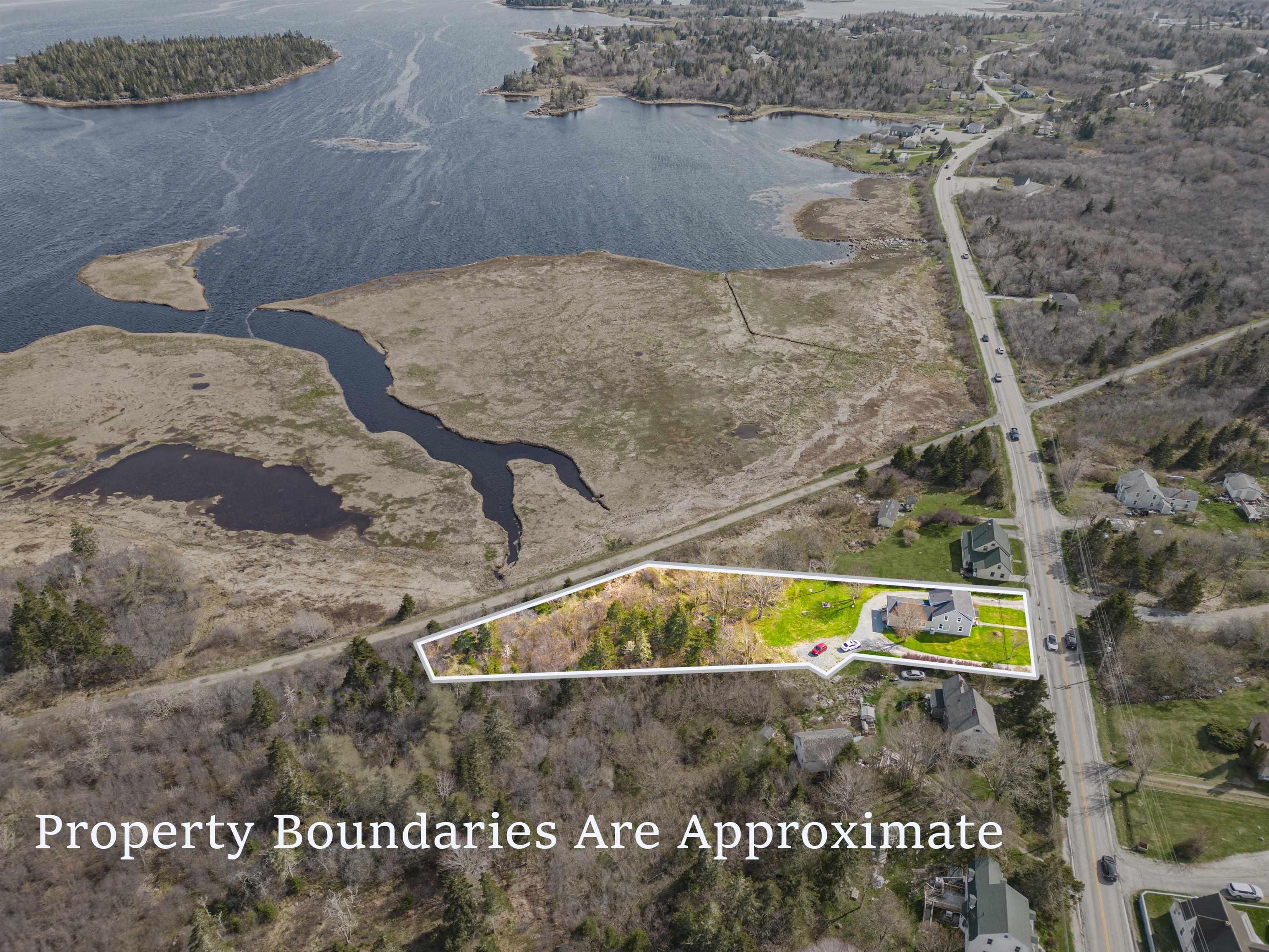 $389,000.00: 2713 Highway 3, Barrington West