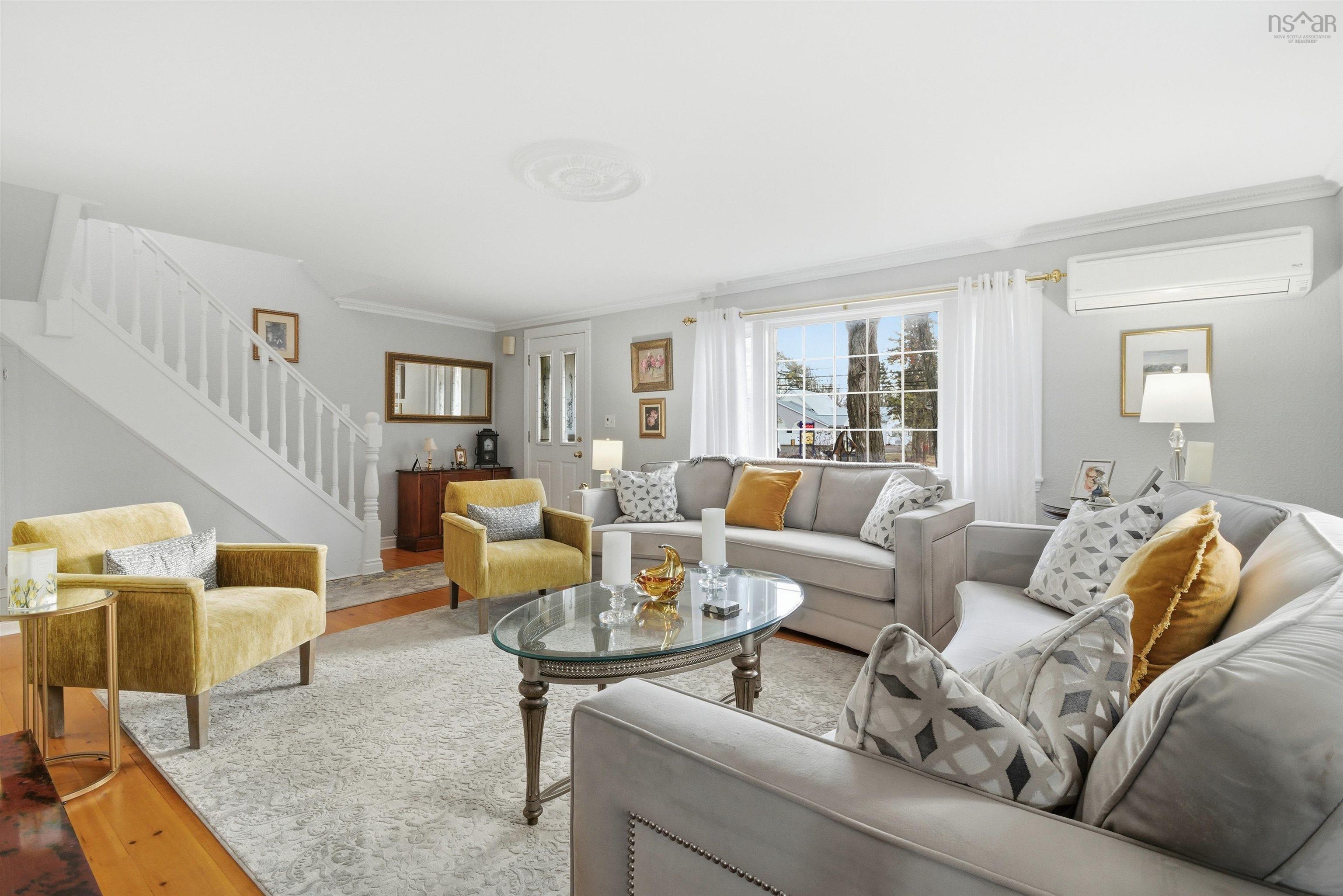 $669,900.00: 2151 Highway 1, Auburn