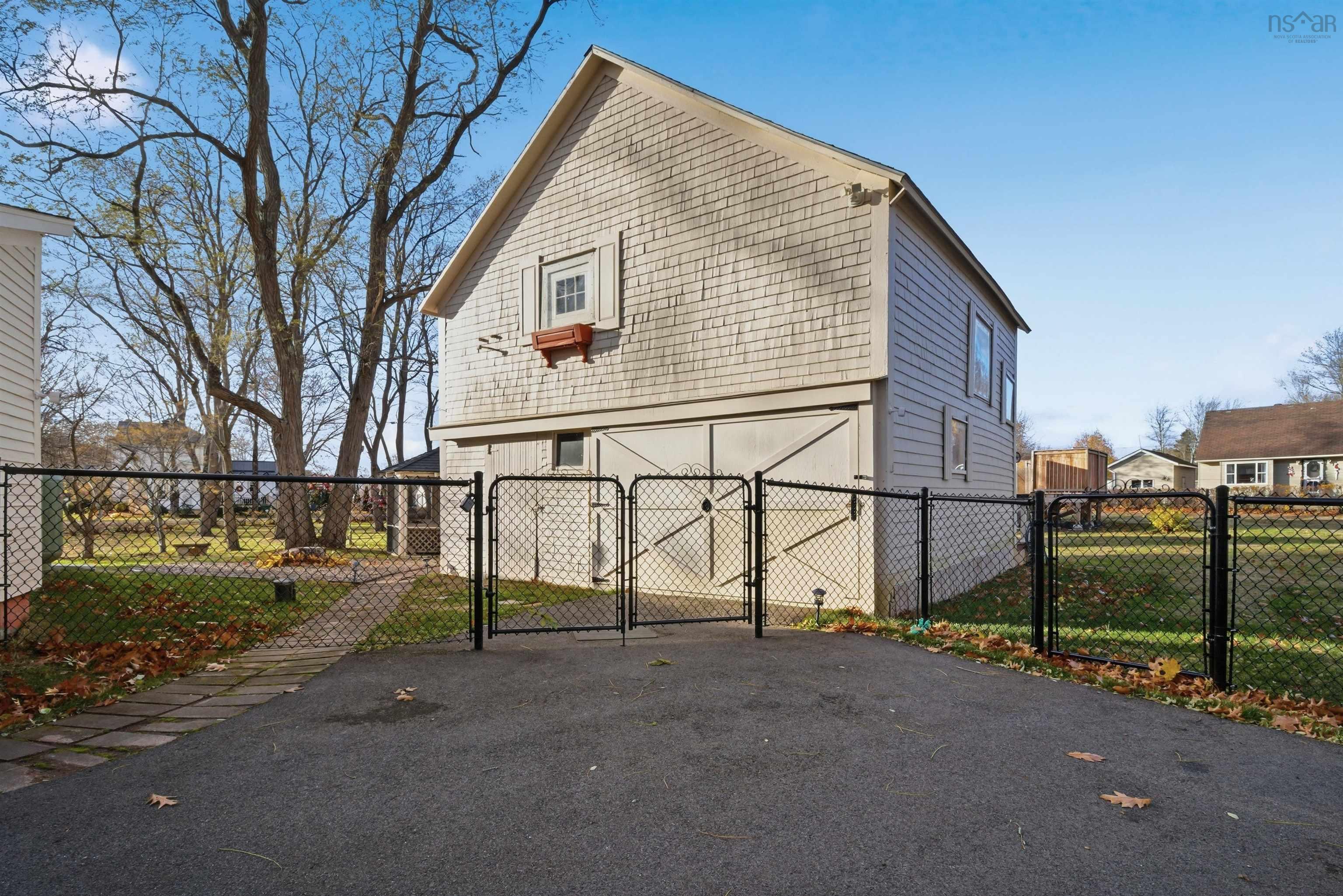 $669,900.00: 2151 Highway 1, Auburn