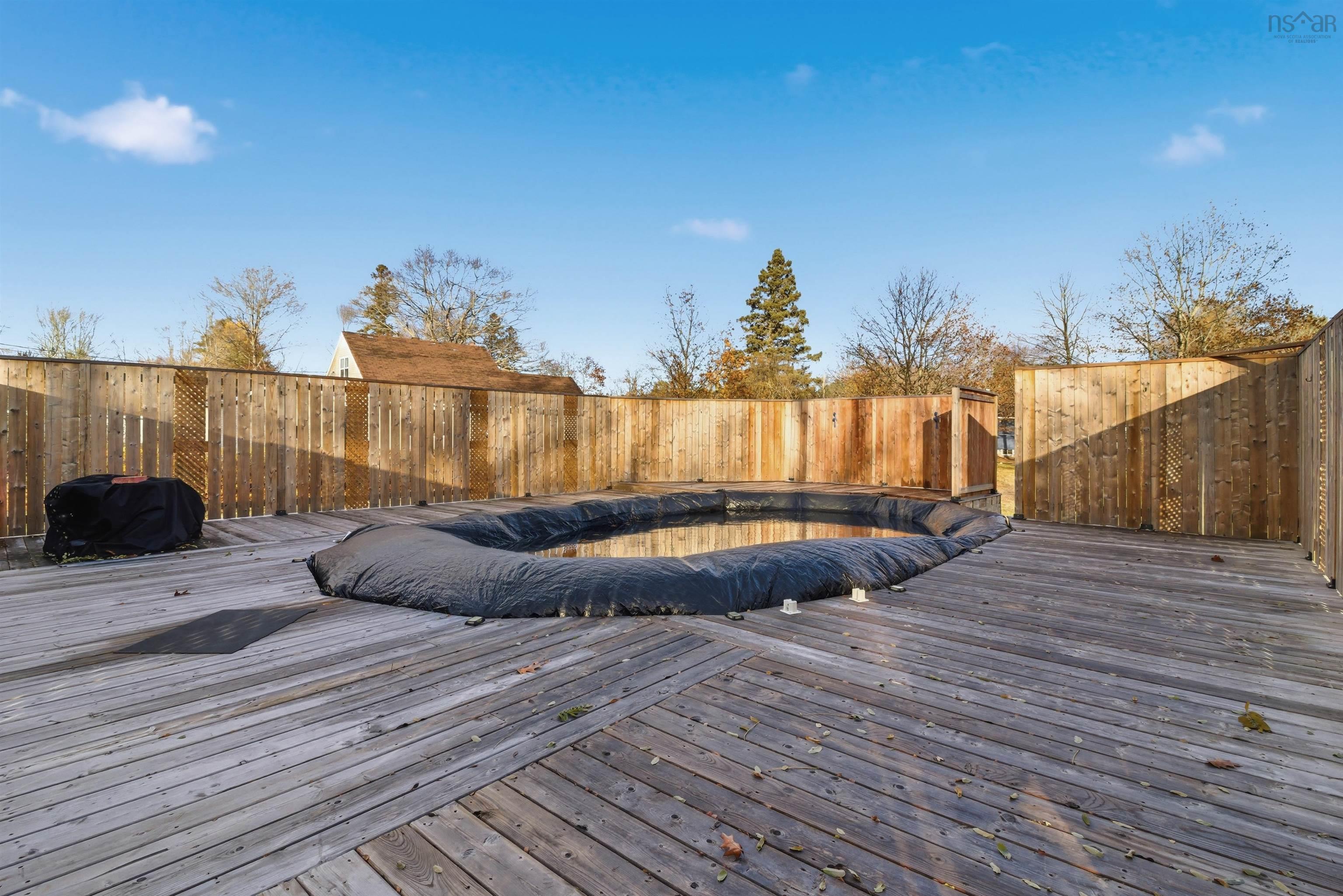 $669,900.00: 2151 Highway 1, Auburn