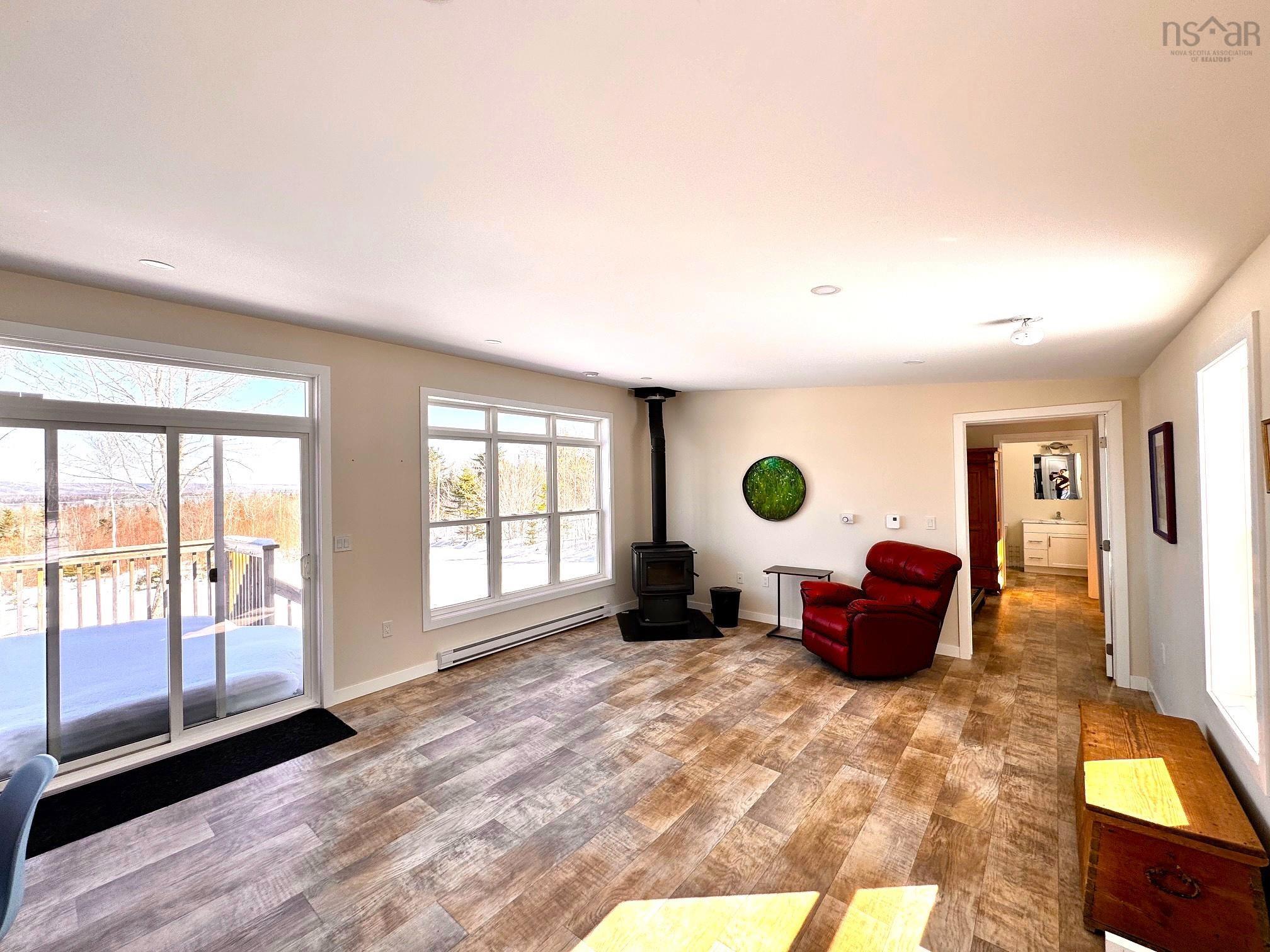 $329,000.00: 62 Mash Lane, West Bay