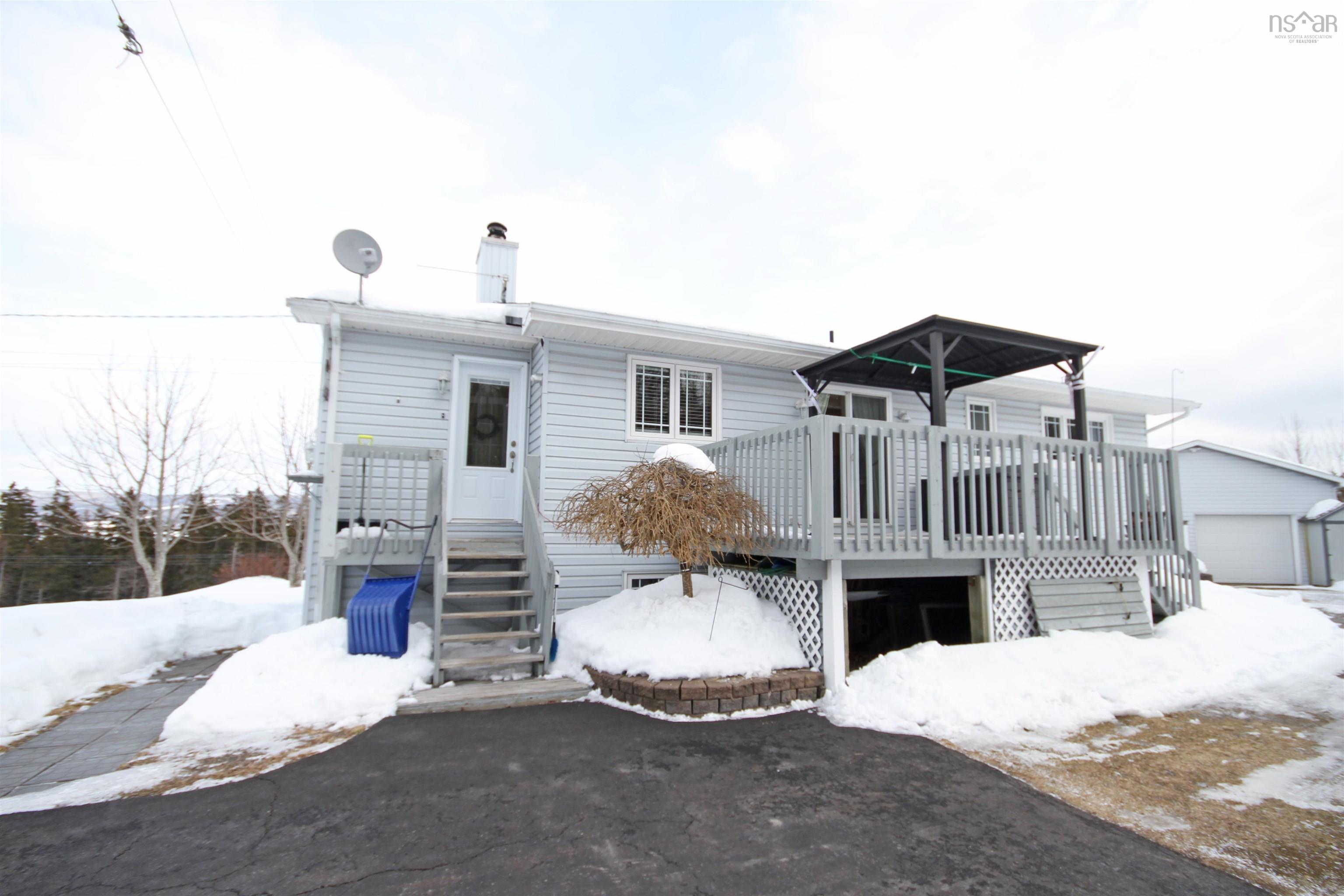 $359,000.00: 13864 Highway 4, Aulds Cove
