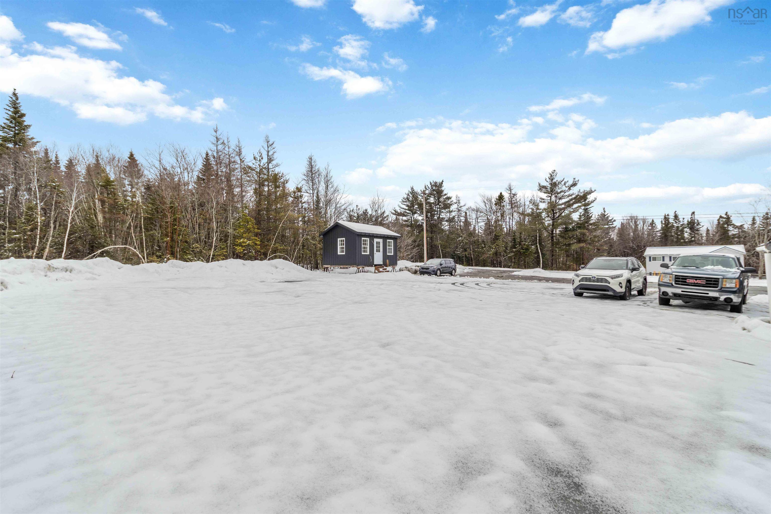 $315,000.00: 4766 Highway 325, Baker Settlement