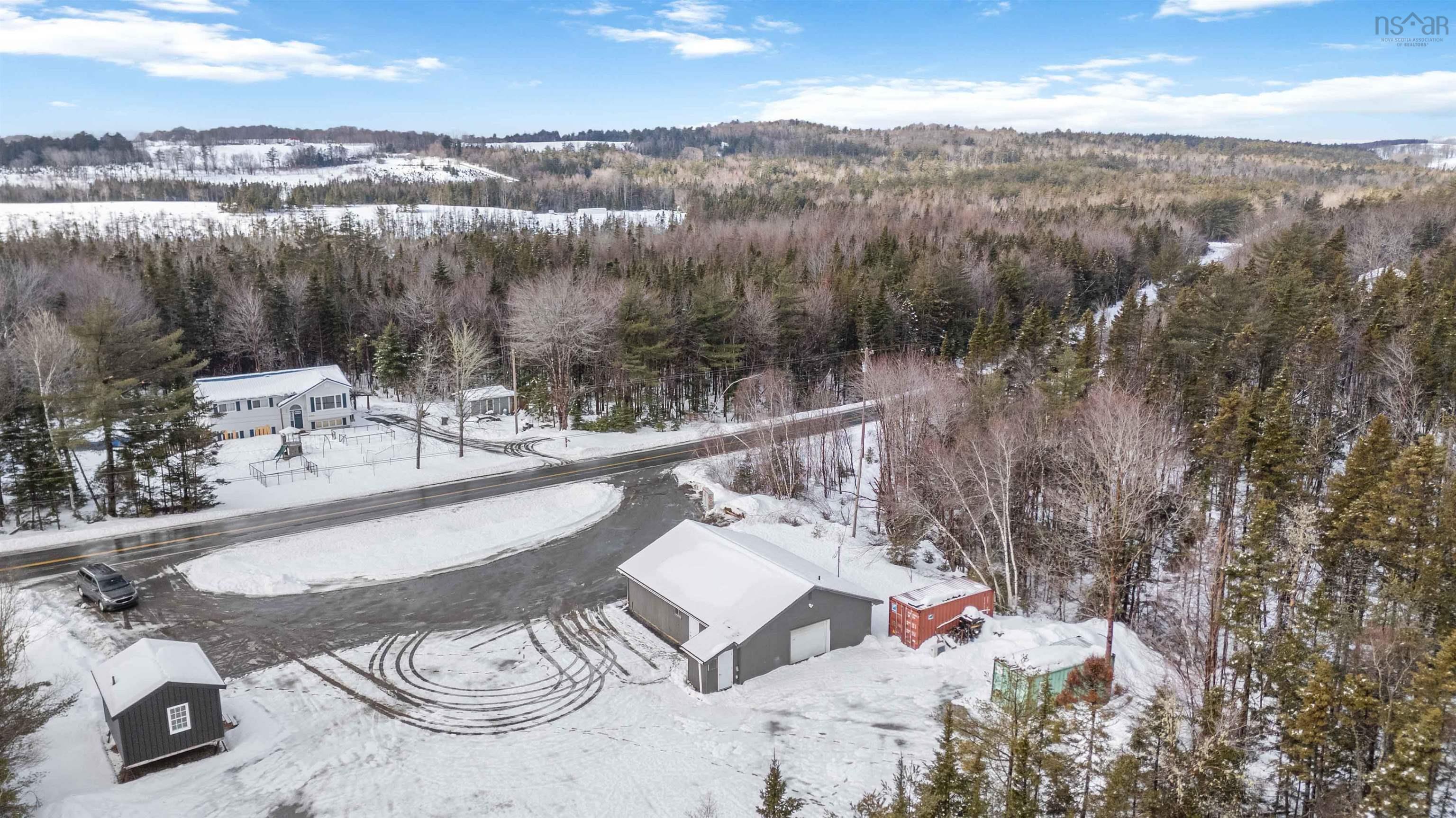 $315,000.00: 4766 Highway 325, Baker Settlement