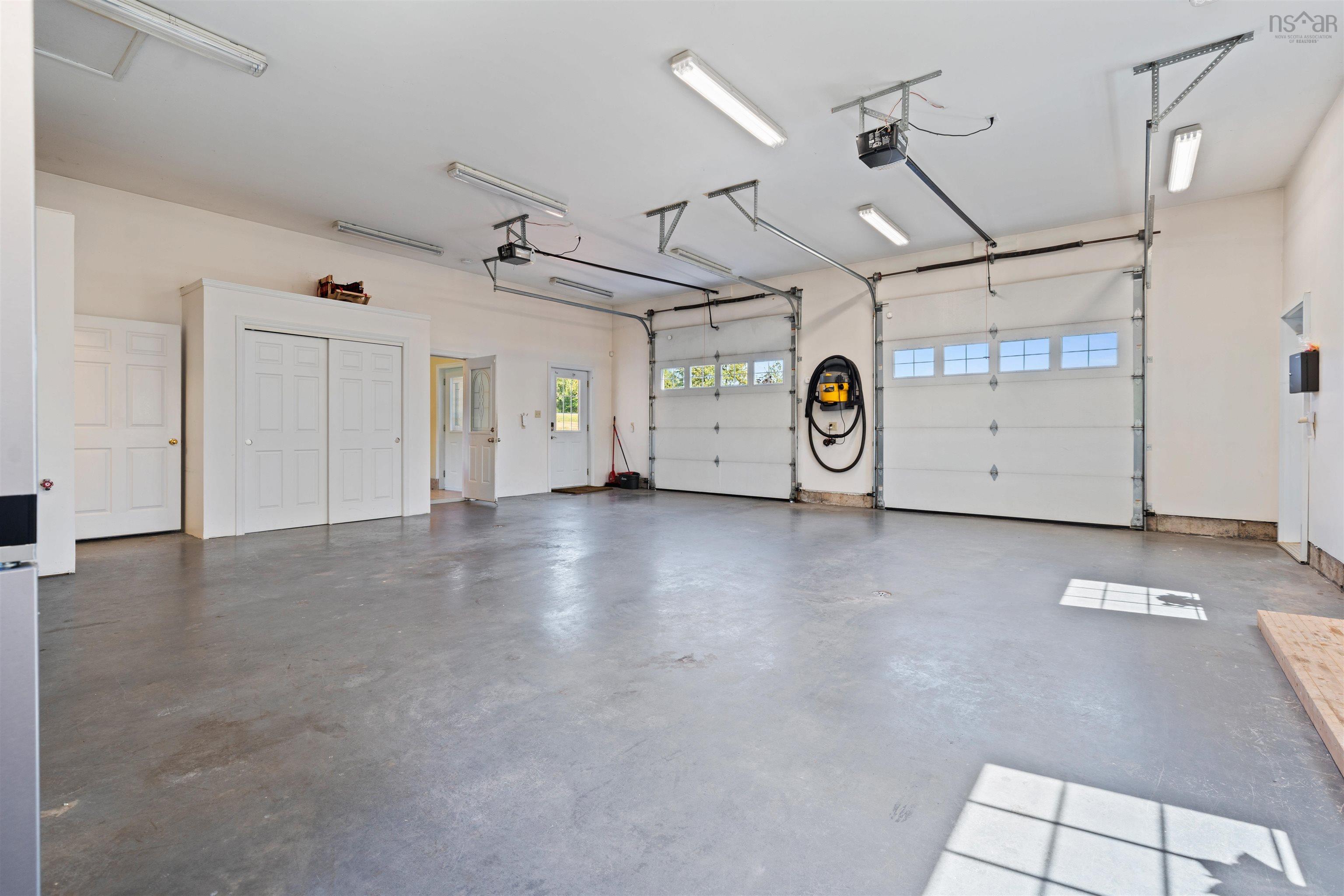 $525,000.00: 2003 Highway 6, River John