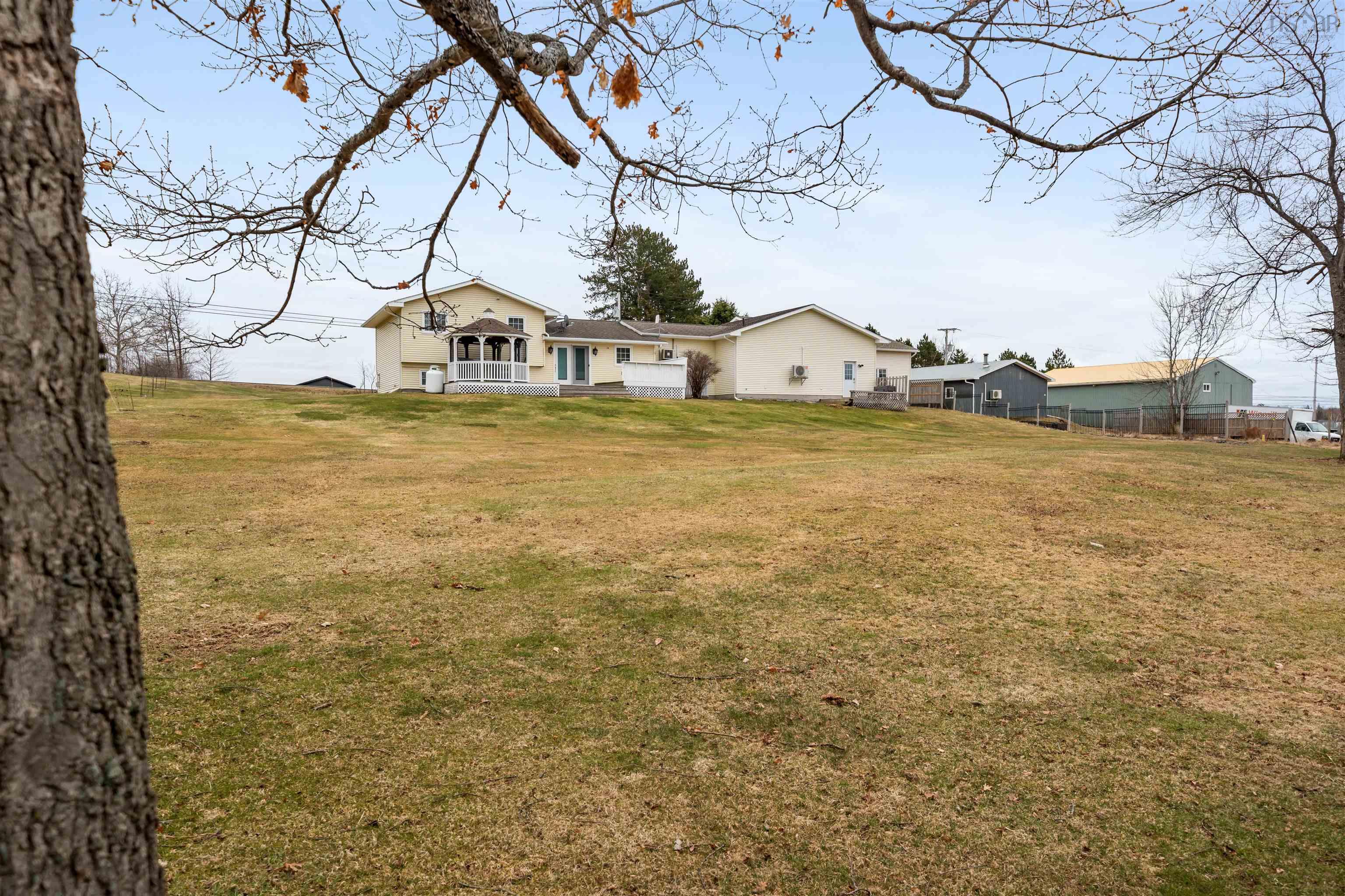 $525,000.00: 2003 Highway 6, River John